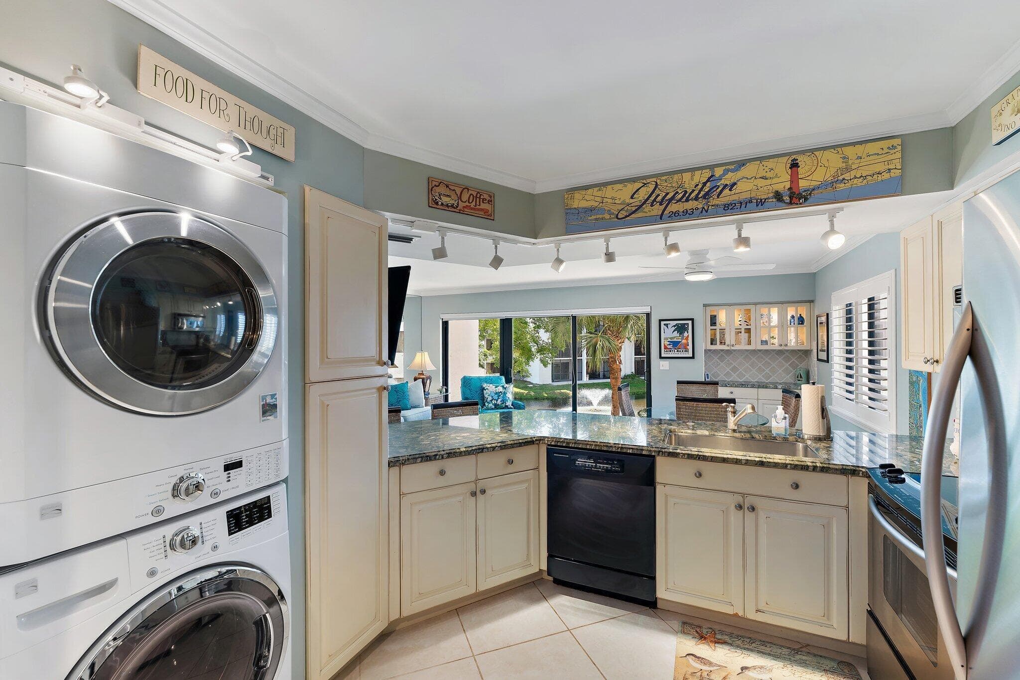1605 Us-1 B206, Jupiter, FL 33477 — photo 13 of 35