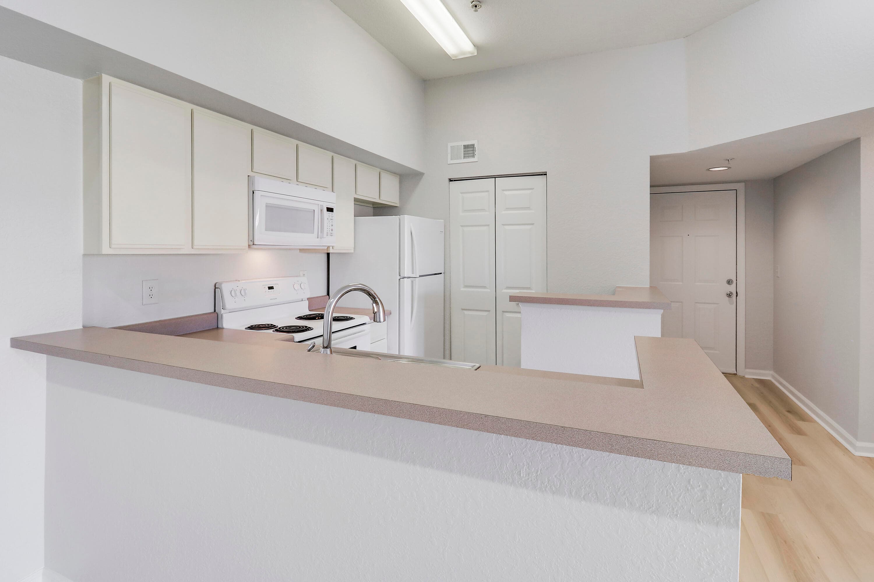121 SW Palm Drive Unit 306, Port St. Lucie, FL 34986 — photo 26 of 54