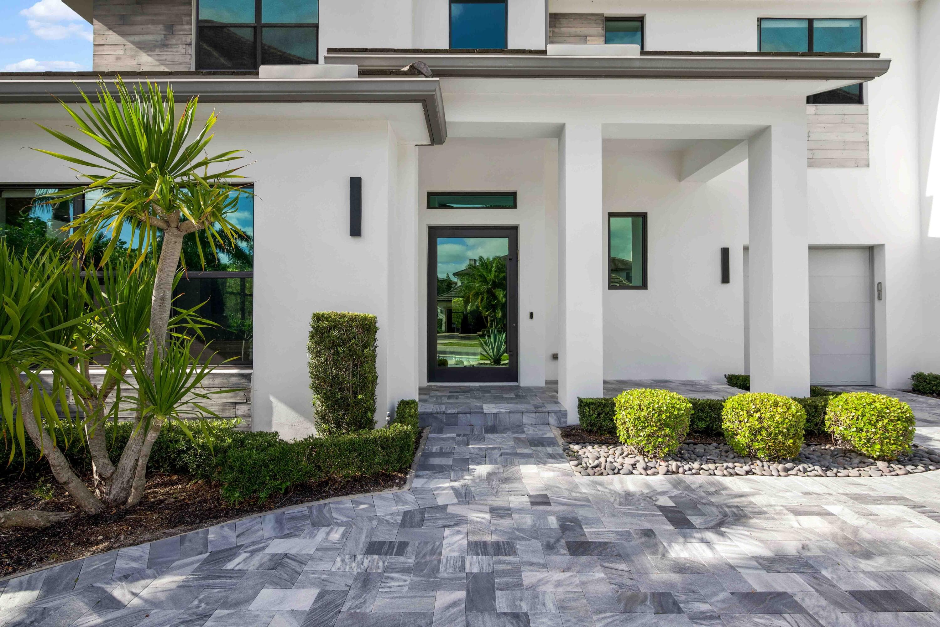 17558 Cadena Drive, Boca Raton, FL 33496 — photo 13 of 99