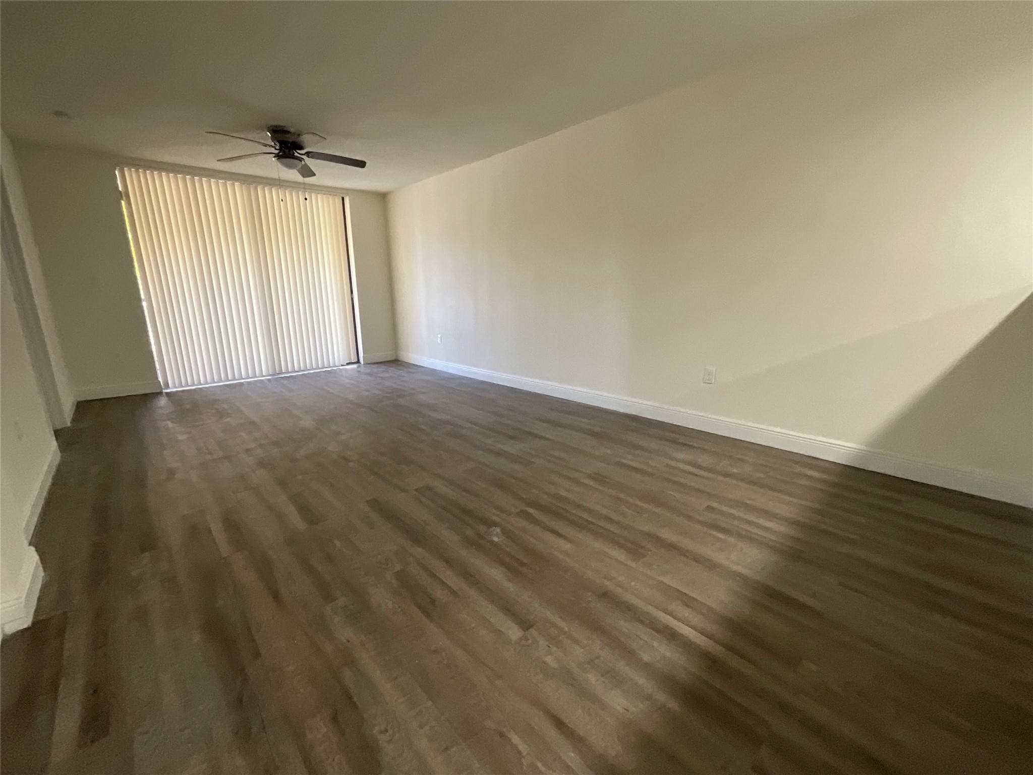 18335 NW 68 Avenue 255-104, Hialeah, FL 33015 — photo 2 of 14