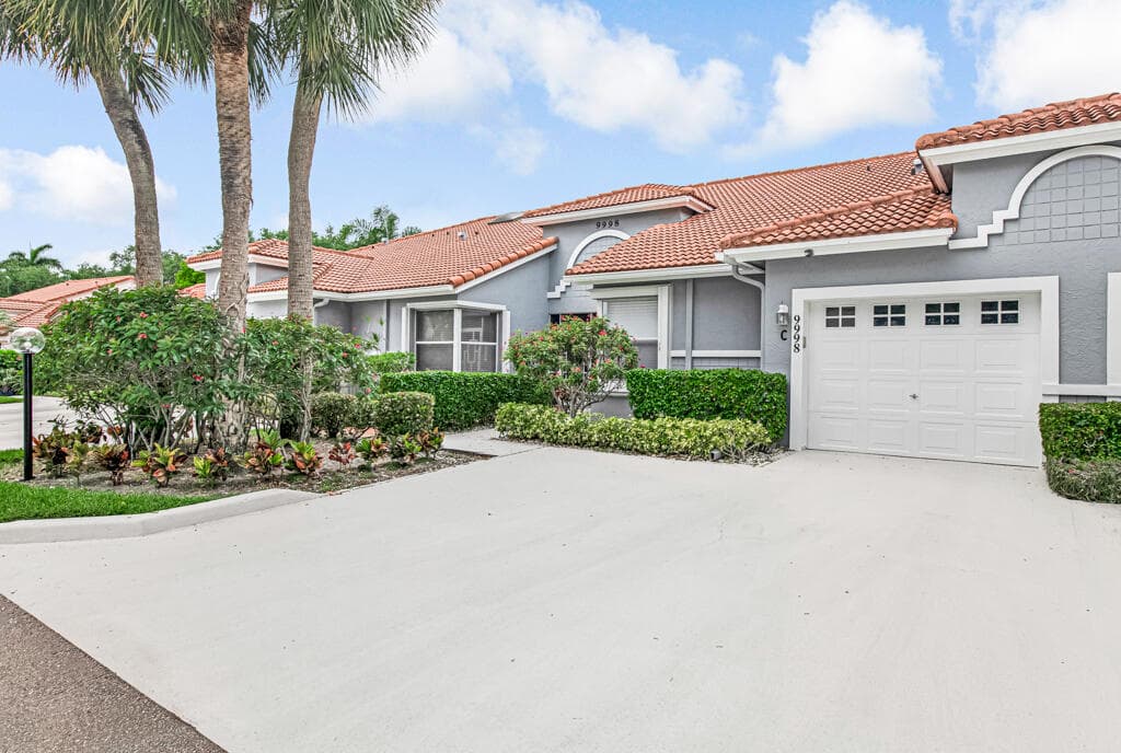9998 Seacrest Circle C, Boynton Beach, FL 33437 — photo 1 of 76