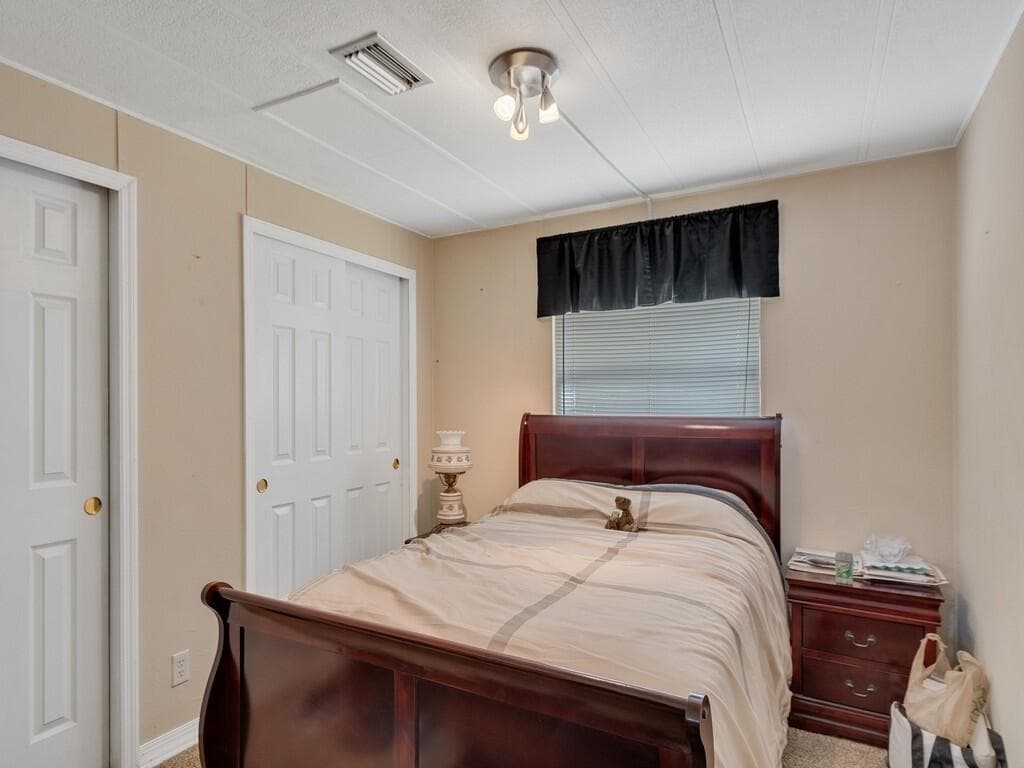 225 NE Forrest Court, Jensen Beach, FL 34957 — photo 23 of 33