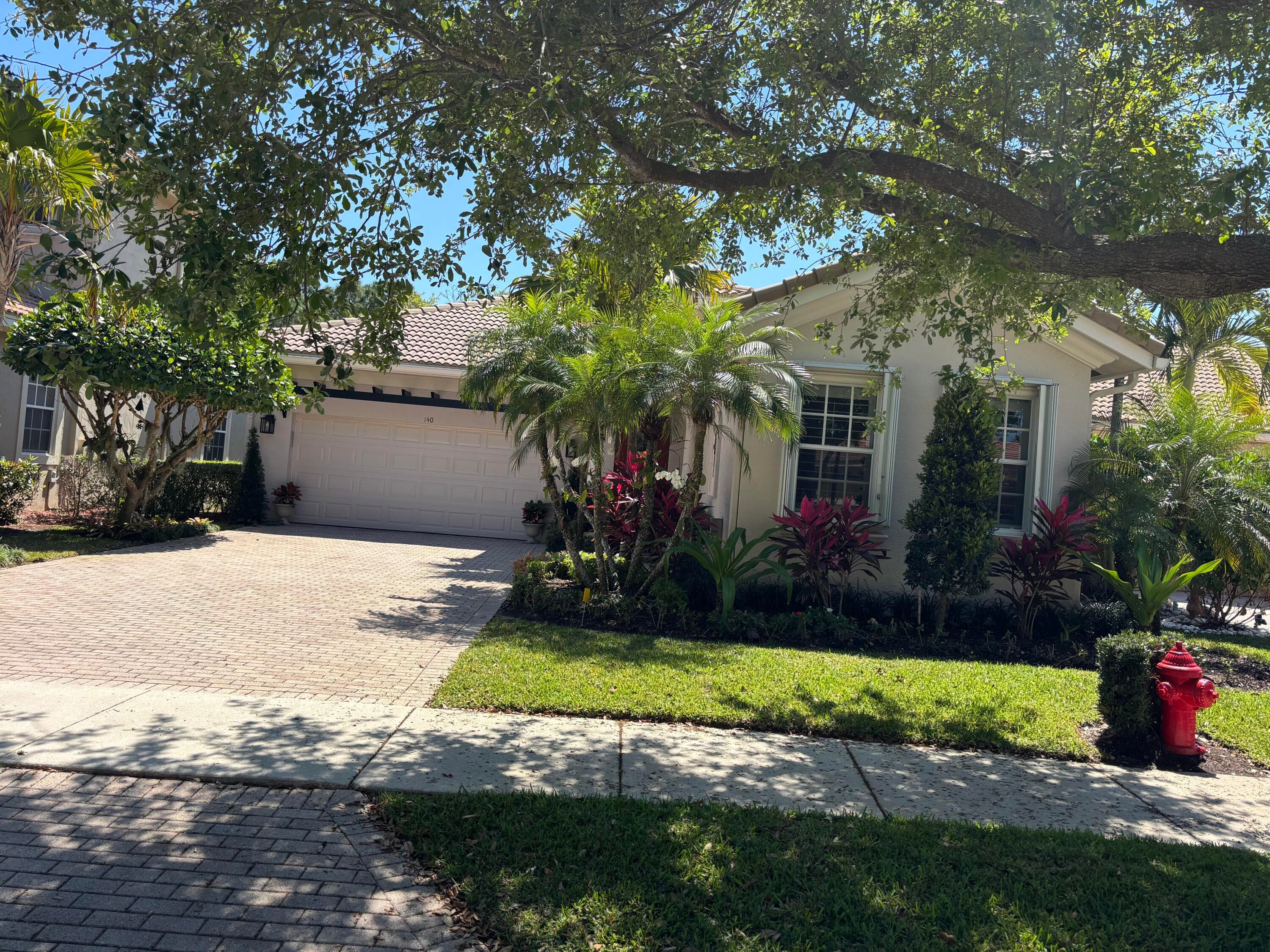 140 Via Rosina, Jupiter, FL 33458 — photo 1 of 16