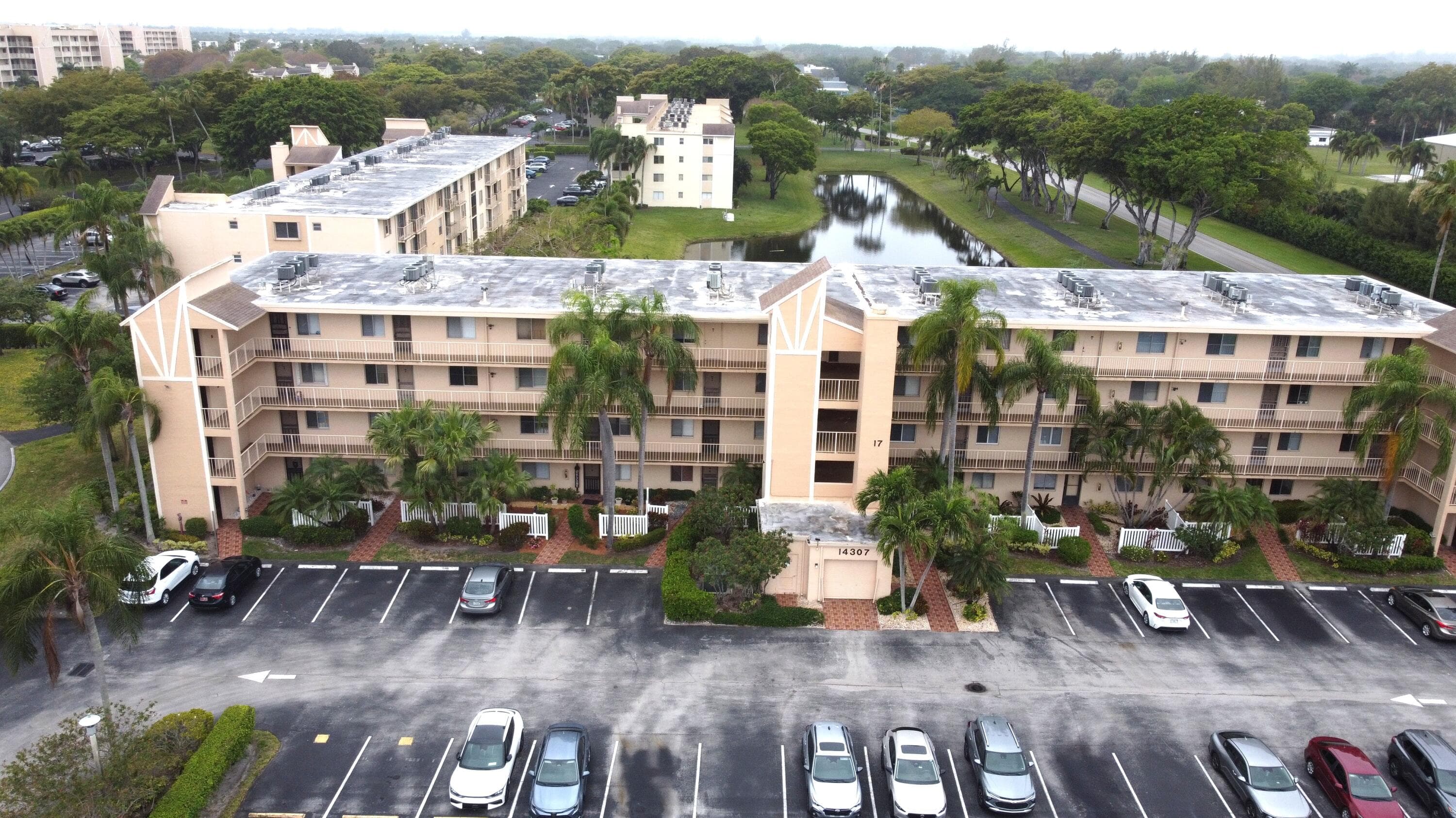 14307 Bedford Drive 302, Delray Beach, FL 33446 — photo 2 of 28