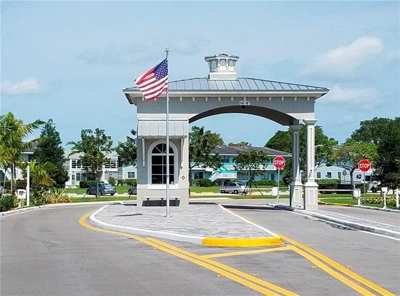 258 Markham L 258, Deerfield Beach, FL 33442 — photo 35 of 36