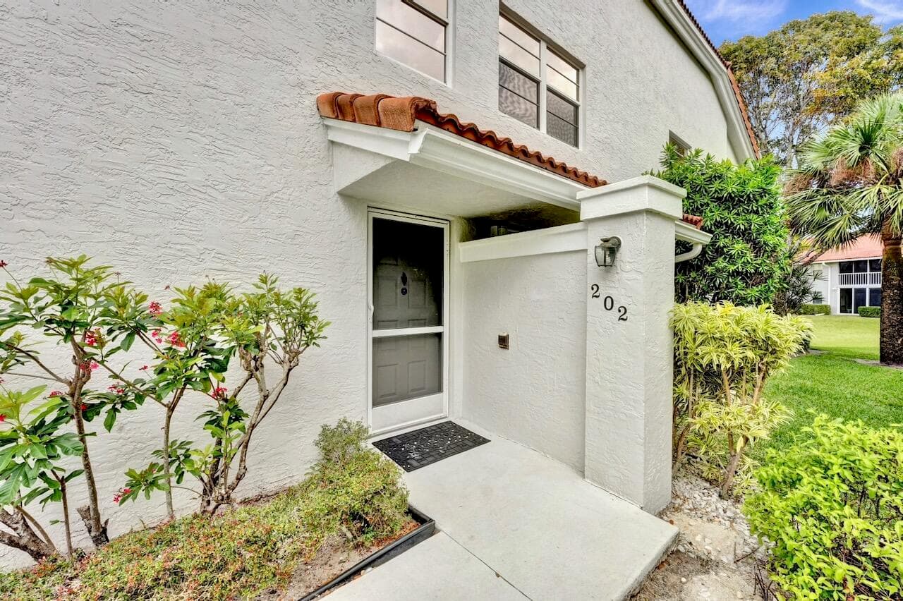 7669 Springwater Place 202, Boynton Beach, FL 33437 — photo 6 of 60
