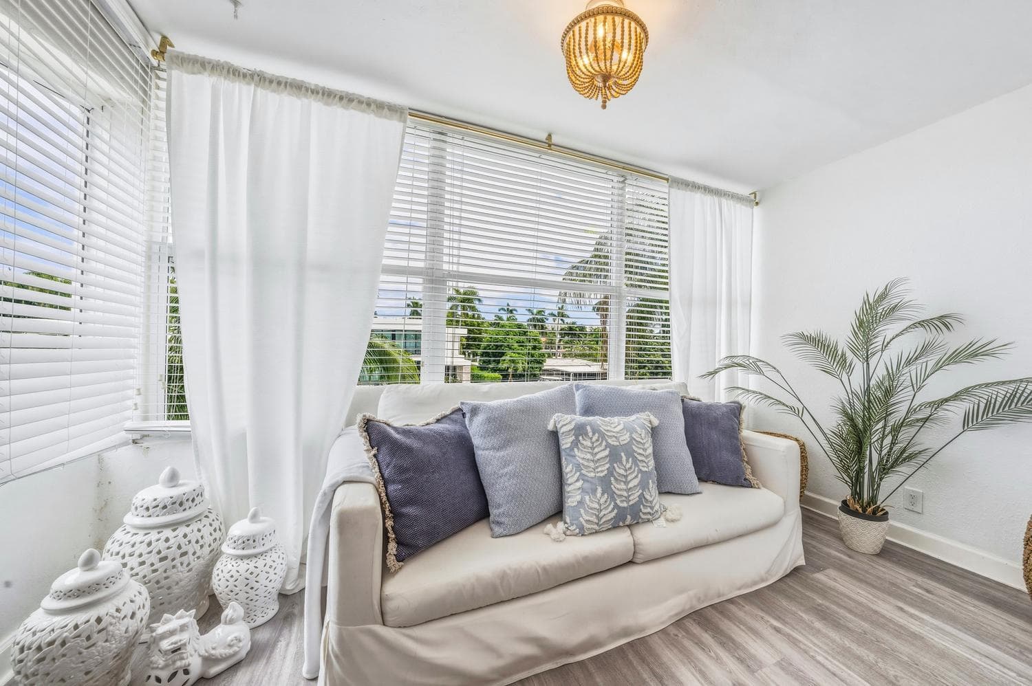 40 Isle Of Venice Drive 9, Fort Lauderdale, FL 33301 — photo 18 of 35
