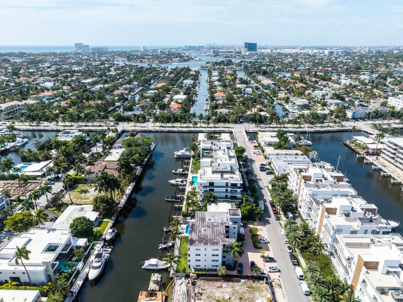 40 Isle Of Venice Drive 9, Fort Lauderdale, FL 33301 — photo 27 of 35