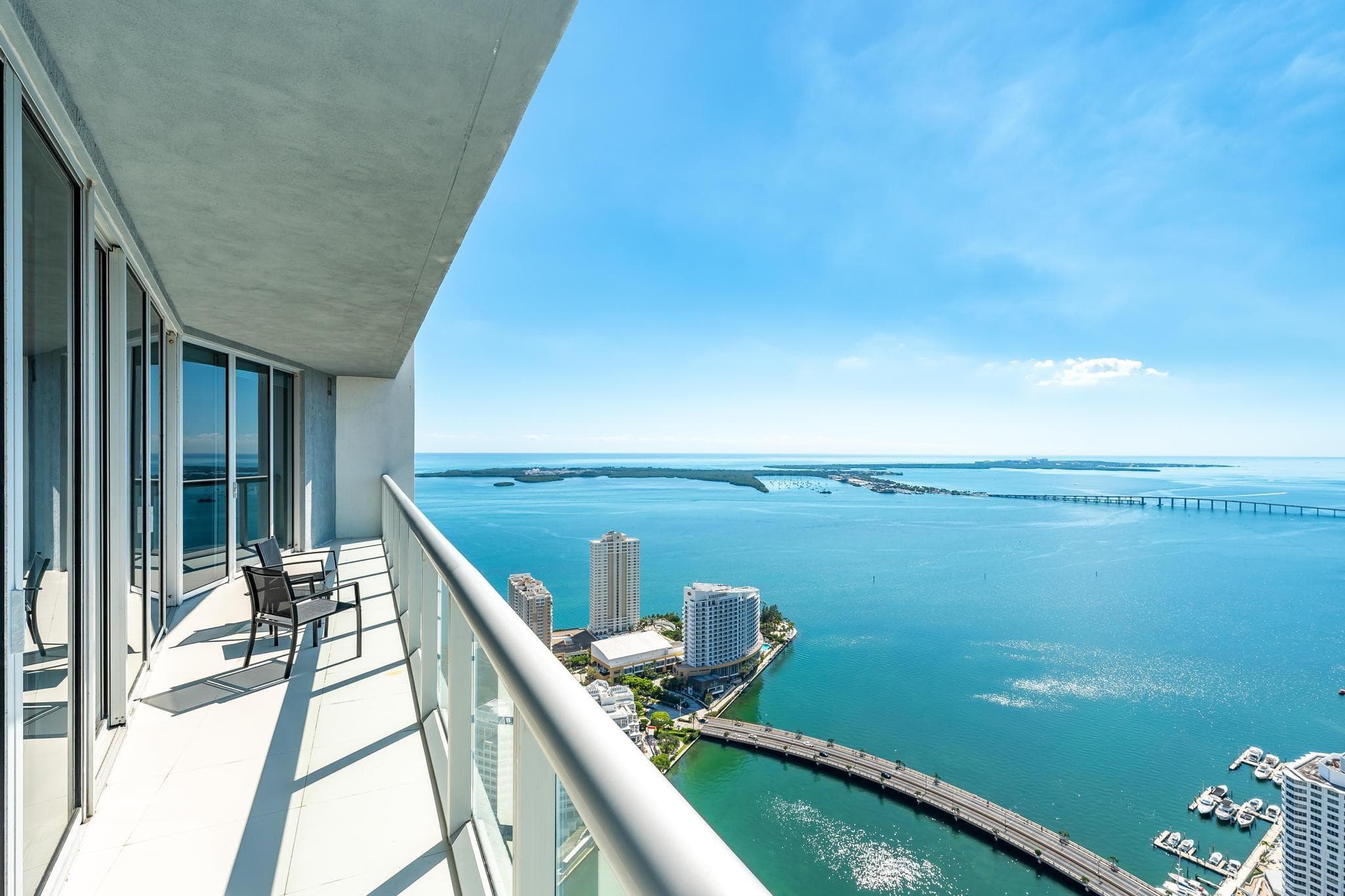 495 Brickell Avenue 5605, Miami, FL 33131 — photo 3 of 44