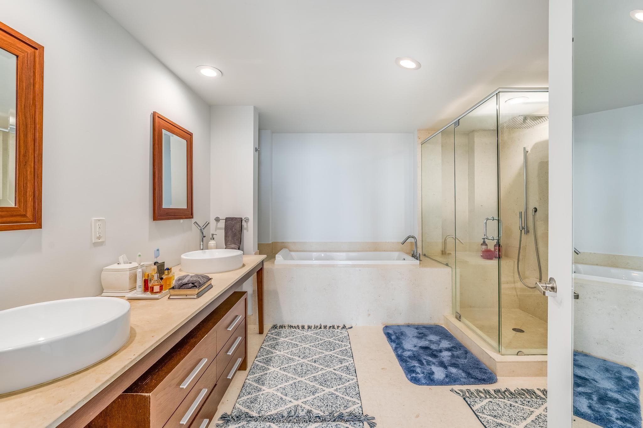 495 Brickell Avenue 5605, Miami, FL 33131 — photo 17 of 44