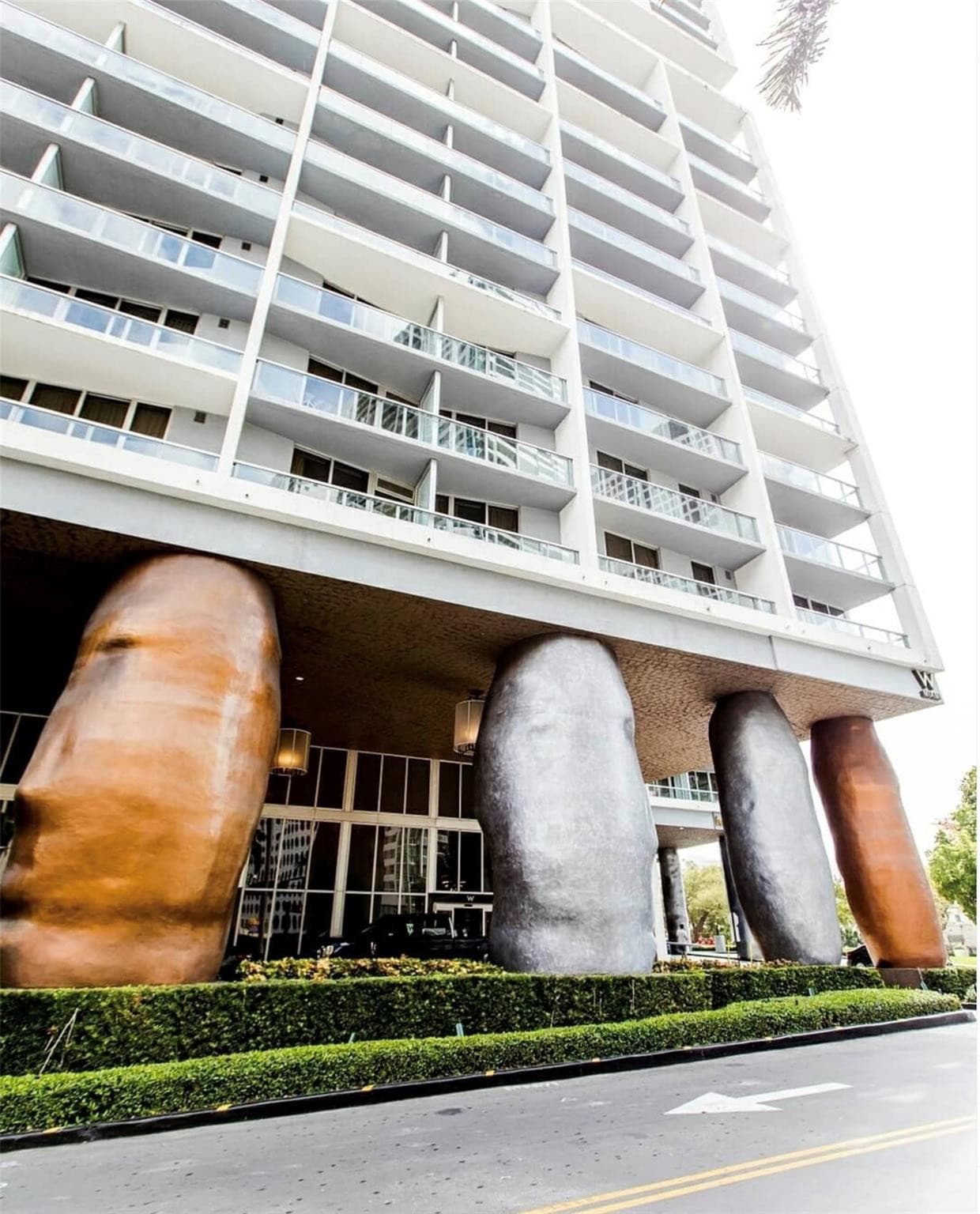 495 Brickell Avenue 5605, Miami, FL 33131 — photo 35 of 44