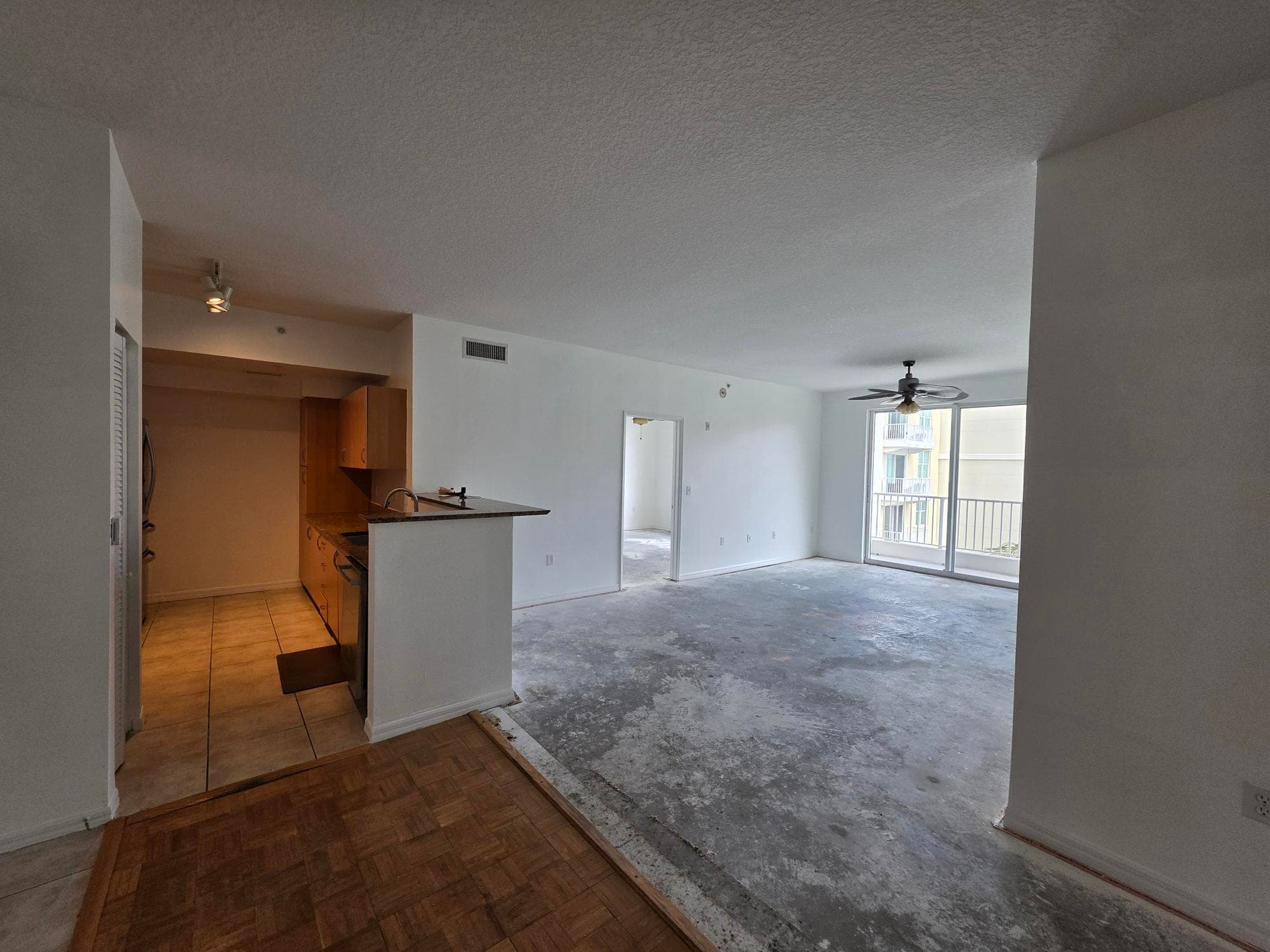 804 E Windward Way 508, Lantana, FL 33462 — photo 17 of 41