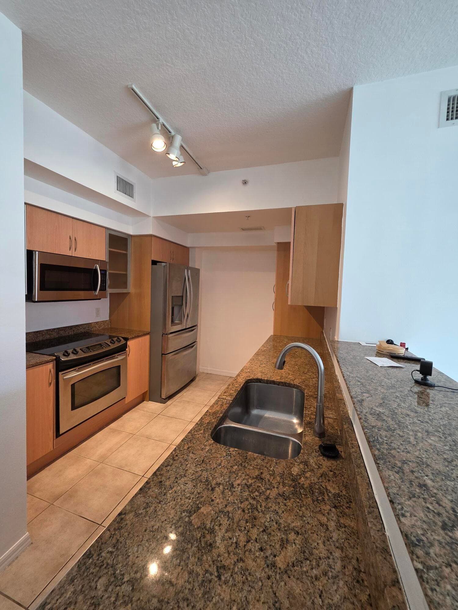 804 E Windward Way 508, Lantana, FL 33462 — photo 18 of 41