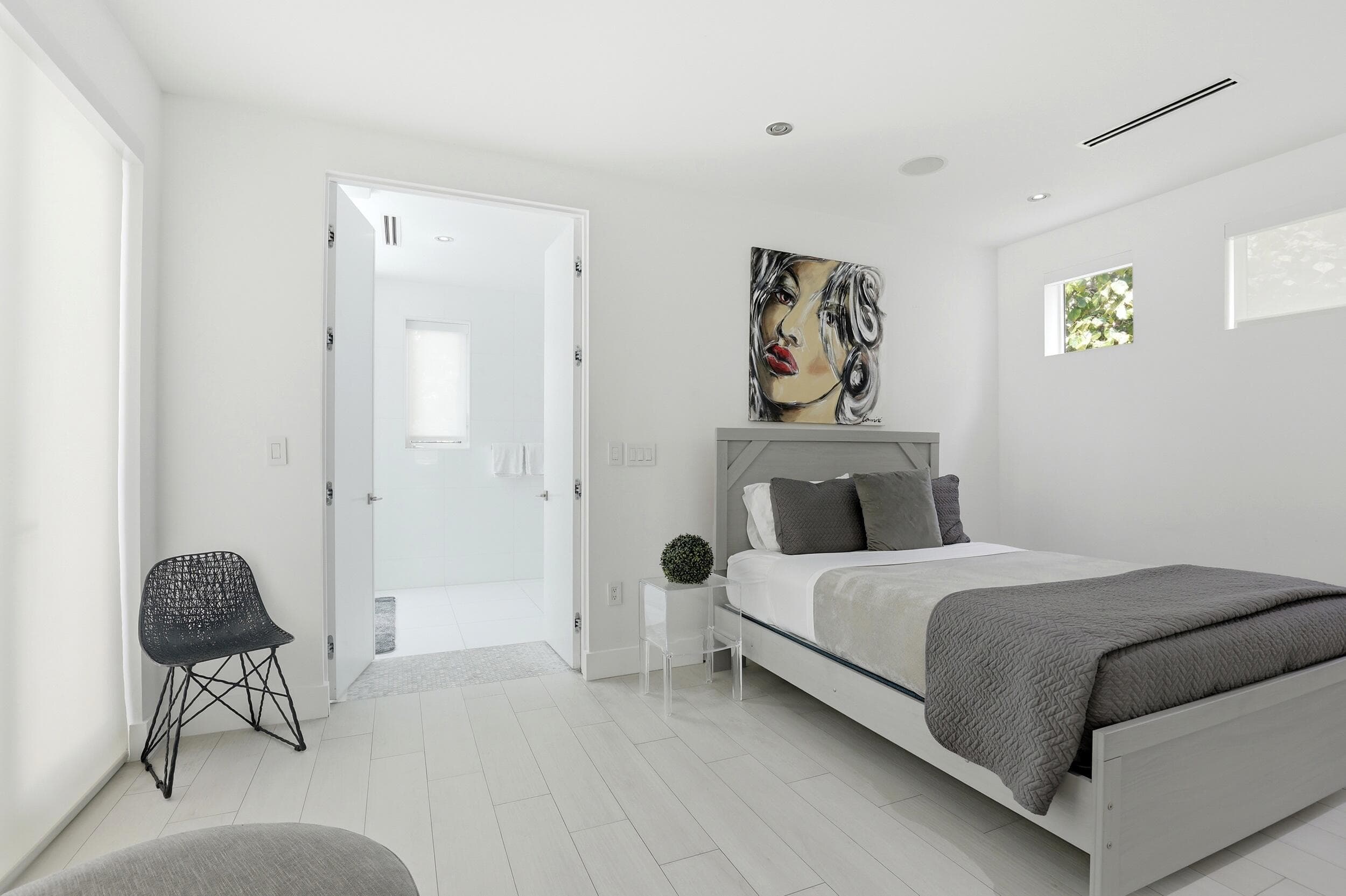 3017 N Atlantic Boulevard, Fort Lauderdale, FL 33308 — photo 29 of 53