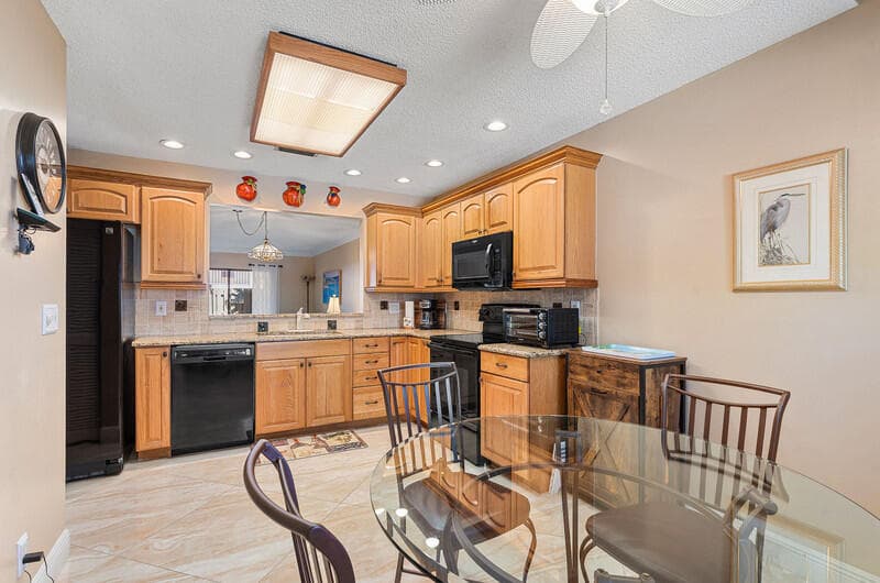 3409 SE 8th Street 6, Pompano Beach, FL 33062 — photo 12 of 39