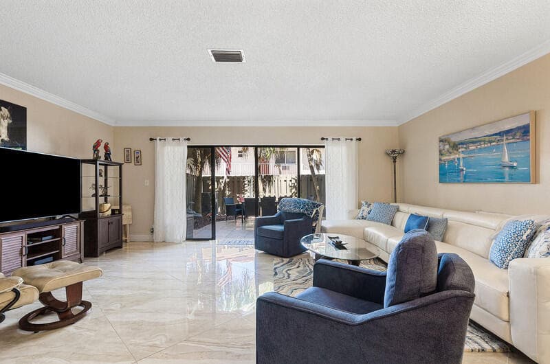 3409 SE 8th Street 6, Pompano Beach, FL 33062 — photo 18 of 39