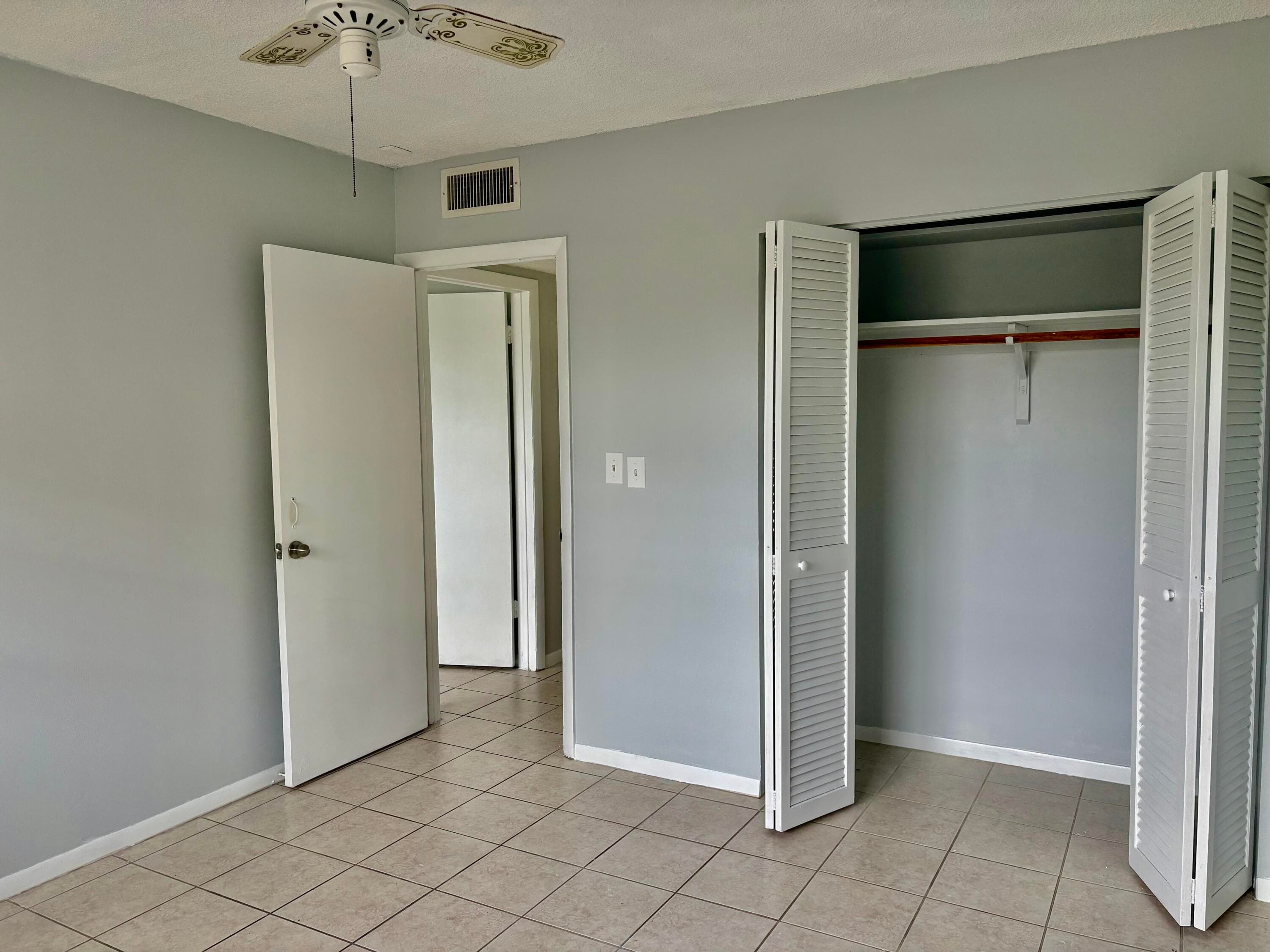 5300 Washington Street C318, Hollywood, FL 33021 — photo 2 of 15