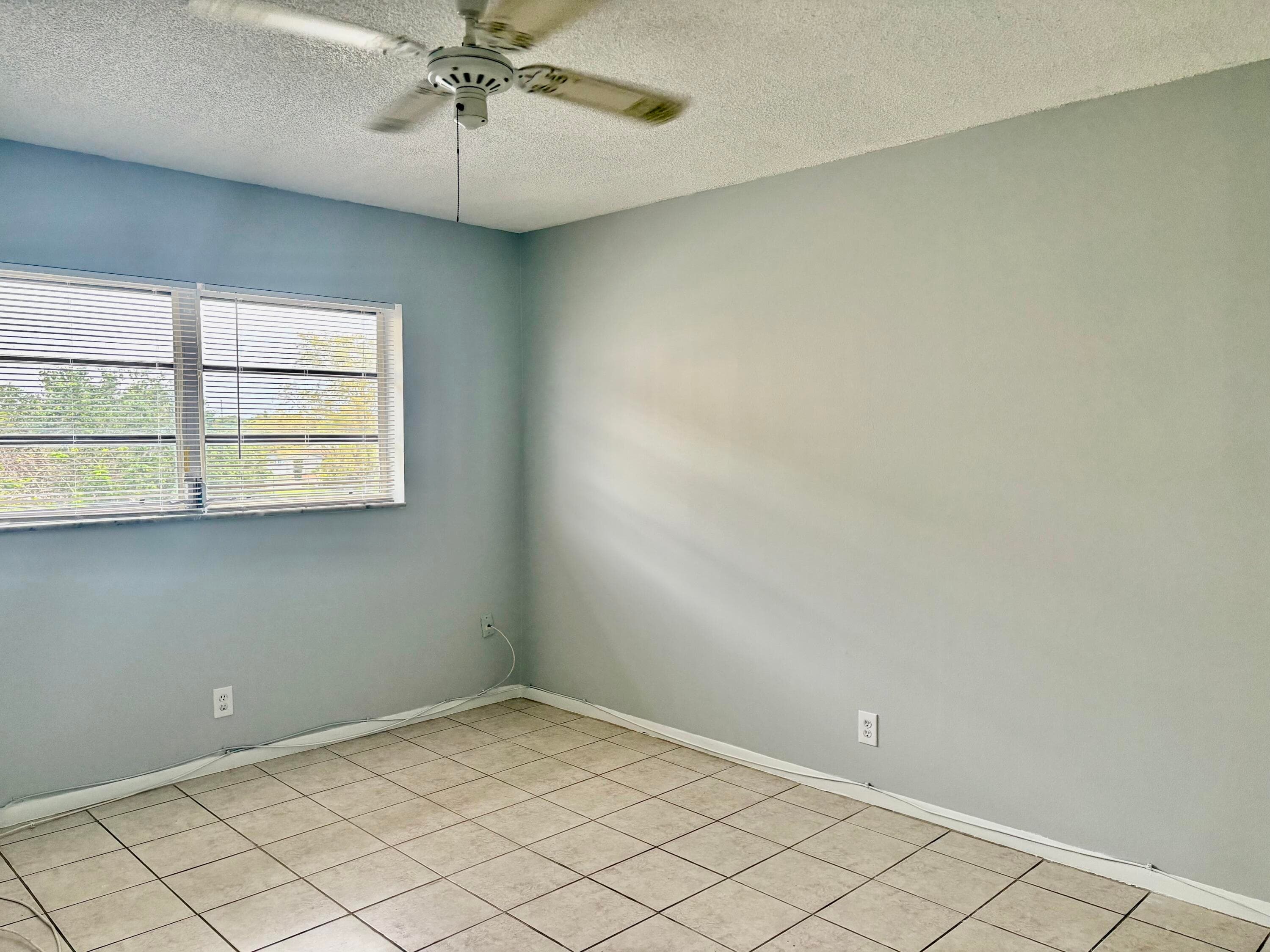5300 Washington Street C318, Hollywood, FL 33021 — photo 1 of 15