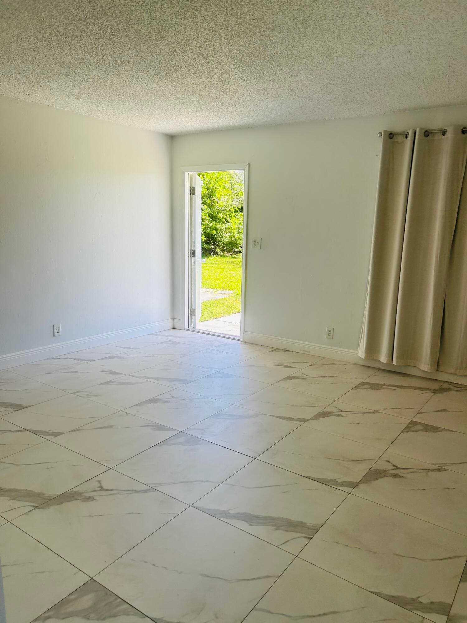 1471 NW 20th Street A, Fort Lauderdale, FL 33311 — photo 13 of 17