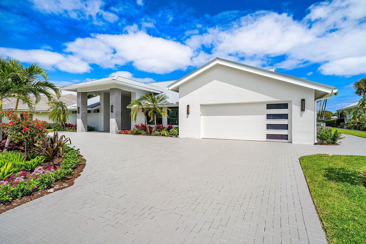 4887 Bocaire Boulevard, Boca Raton, FL 33487 — photo 8 of 61