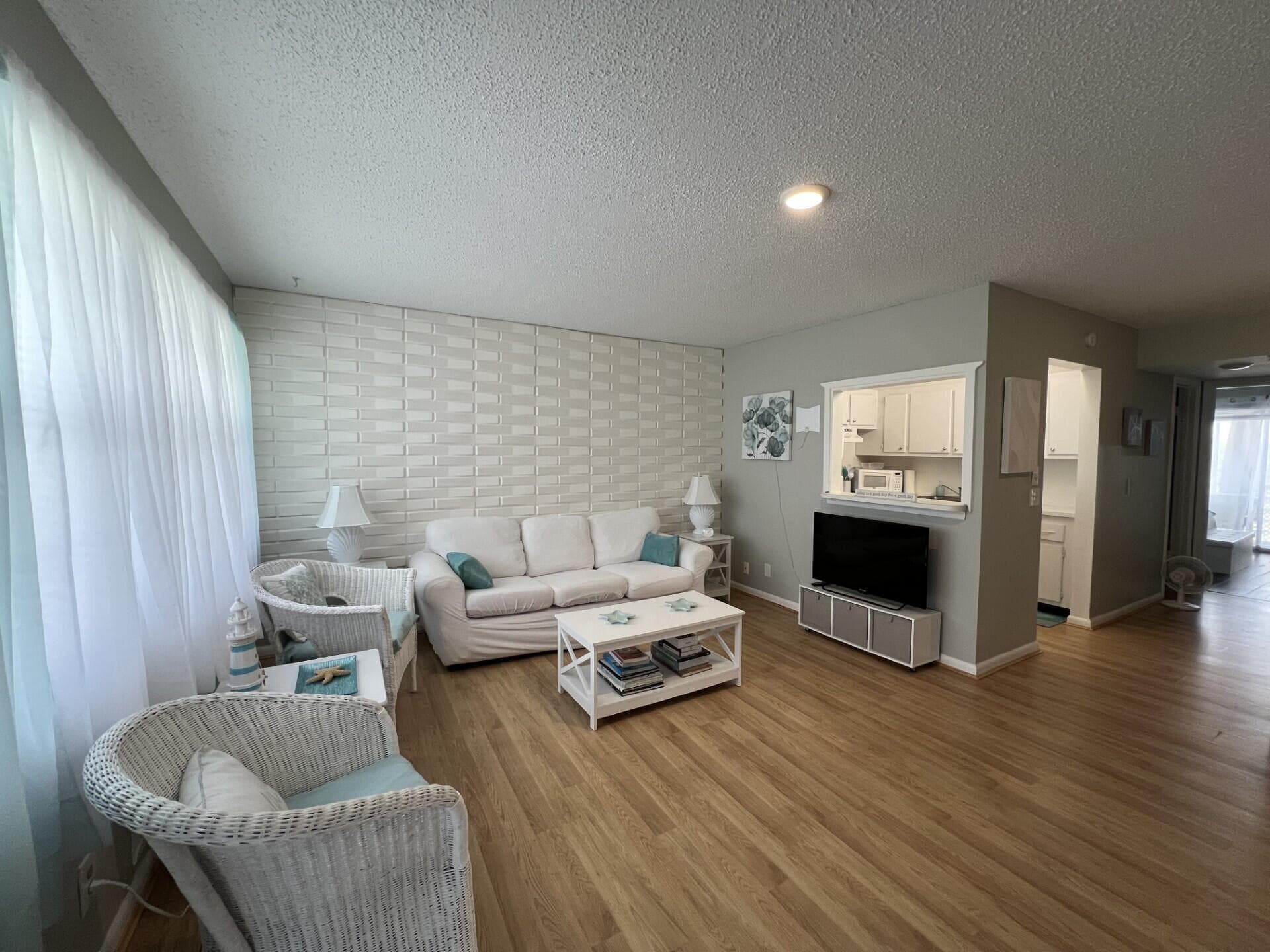 258 Markham L 258, Deerfield Beach, FL 33442 — photo 1 of 36