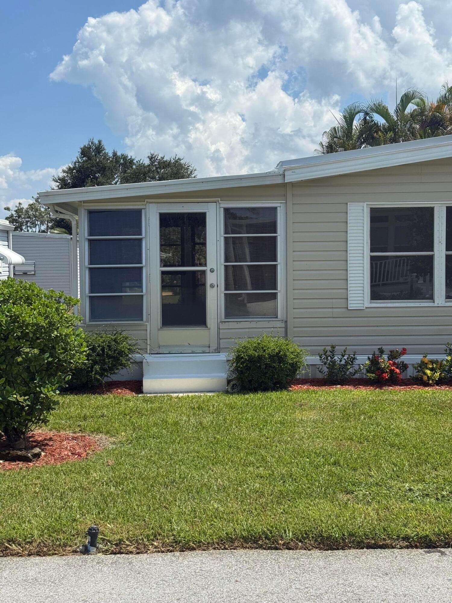 463 Onyx Way, Jensen Beach, FL 34957 — photo 3 of 41