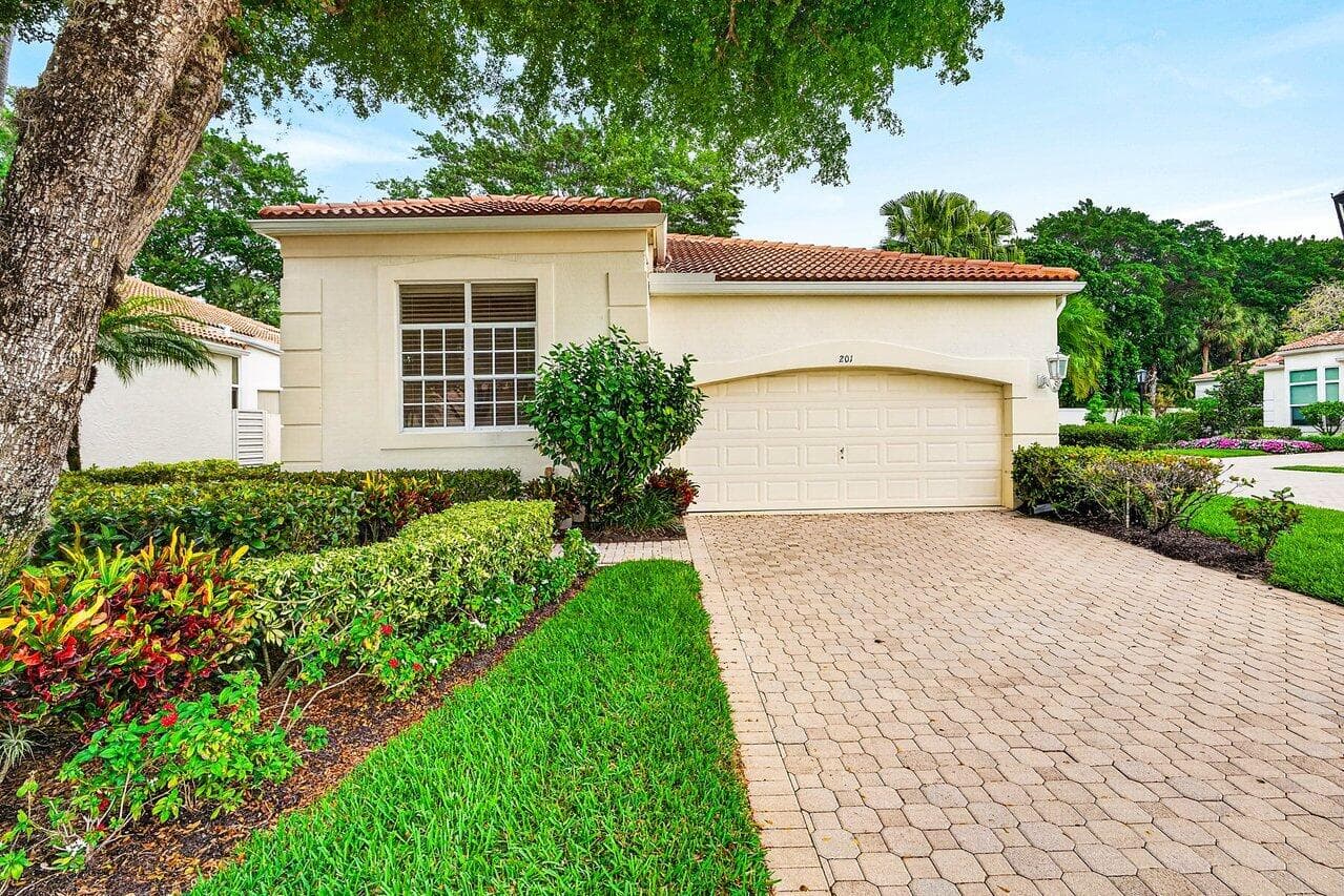 201 Sunset Bay Court, Palm Beach Gardens, FL 33418 — photo 4 of 74