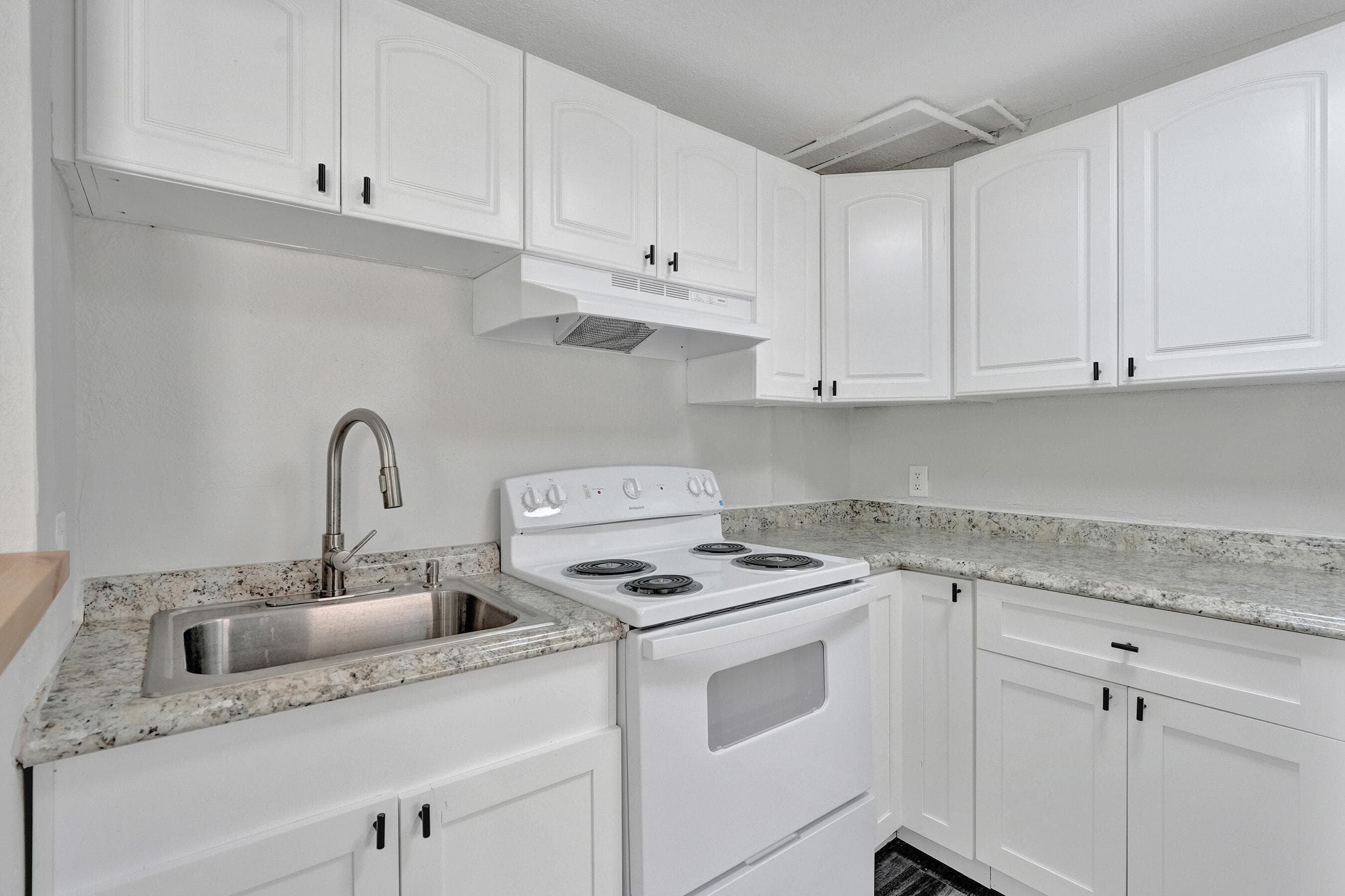 234 NE 14th Avenue #2, Pompano Beach, FL 33060 — photo 8 of 24