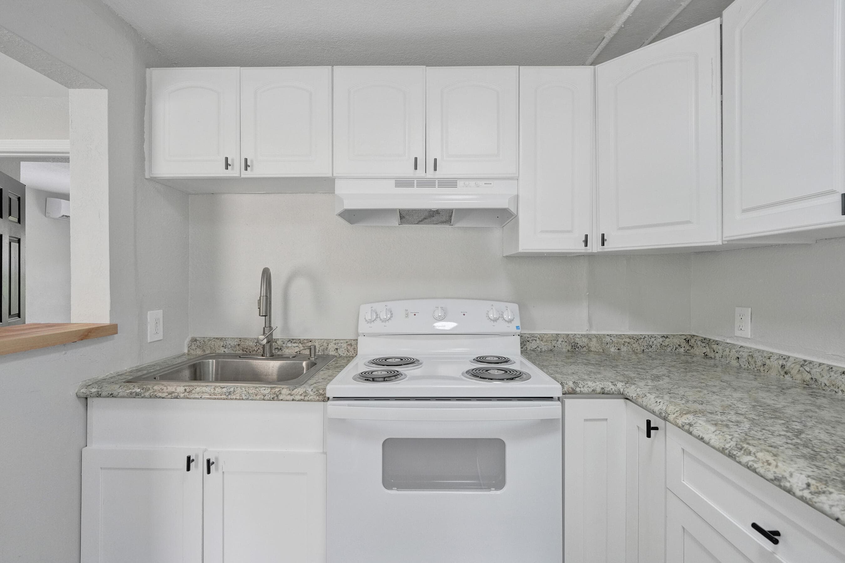 234 NE 14th Avenue #2, Pompano Beach, FL 33060 — photo 13 of 24