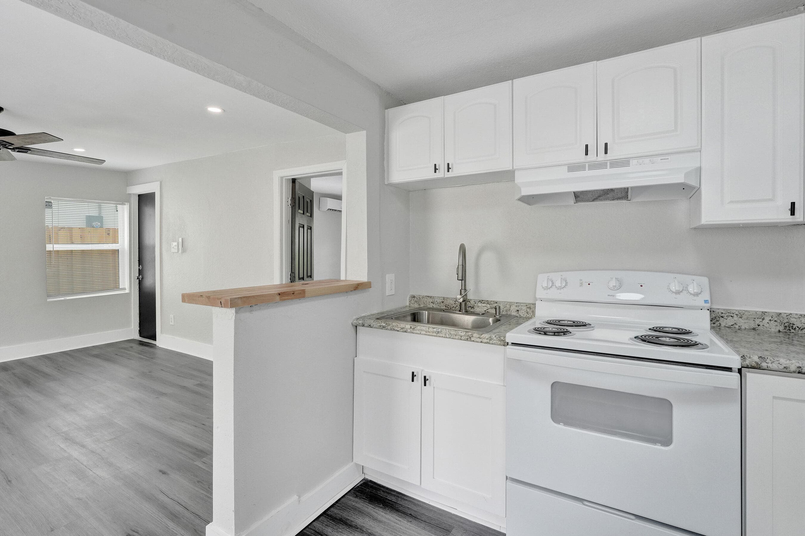 234 NE 14th Avenue #2, Pompano Beach, FL 33060 — photo 14 of 24