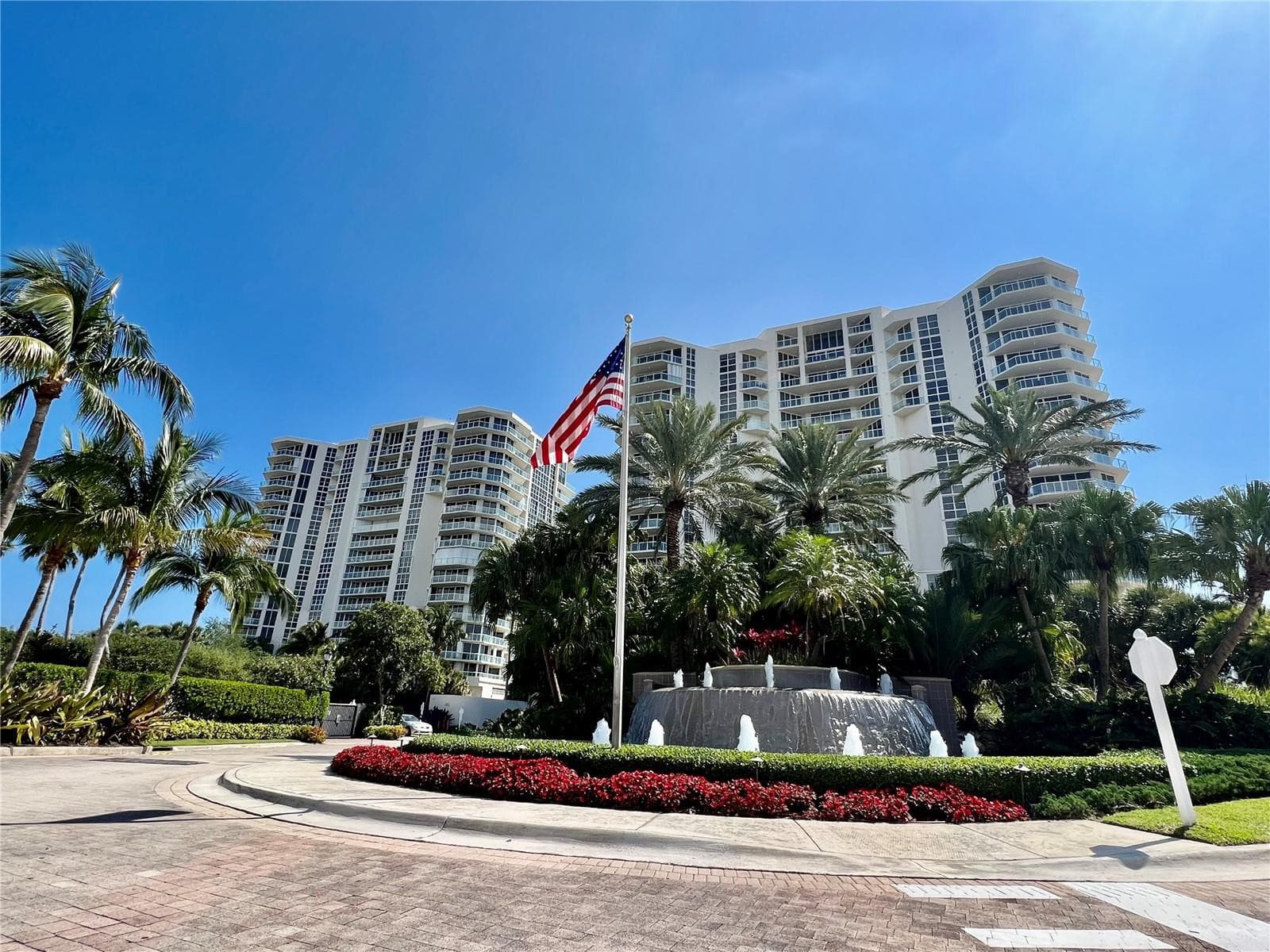 6001 N Ocean Drive 706, Hollywood, FL 33019 — photo 1 of 53