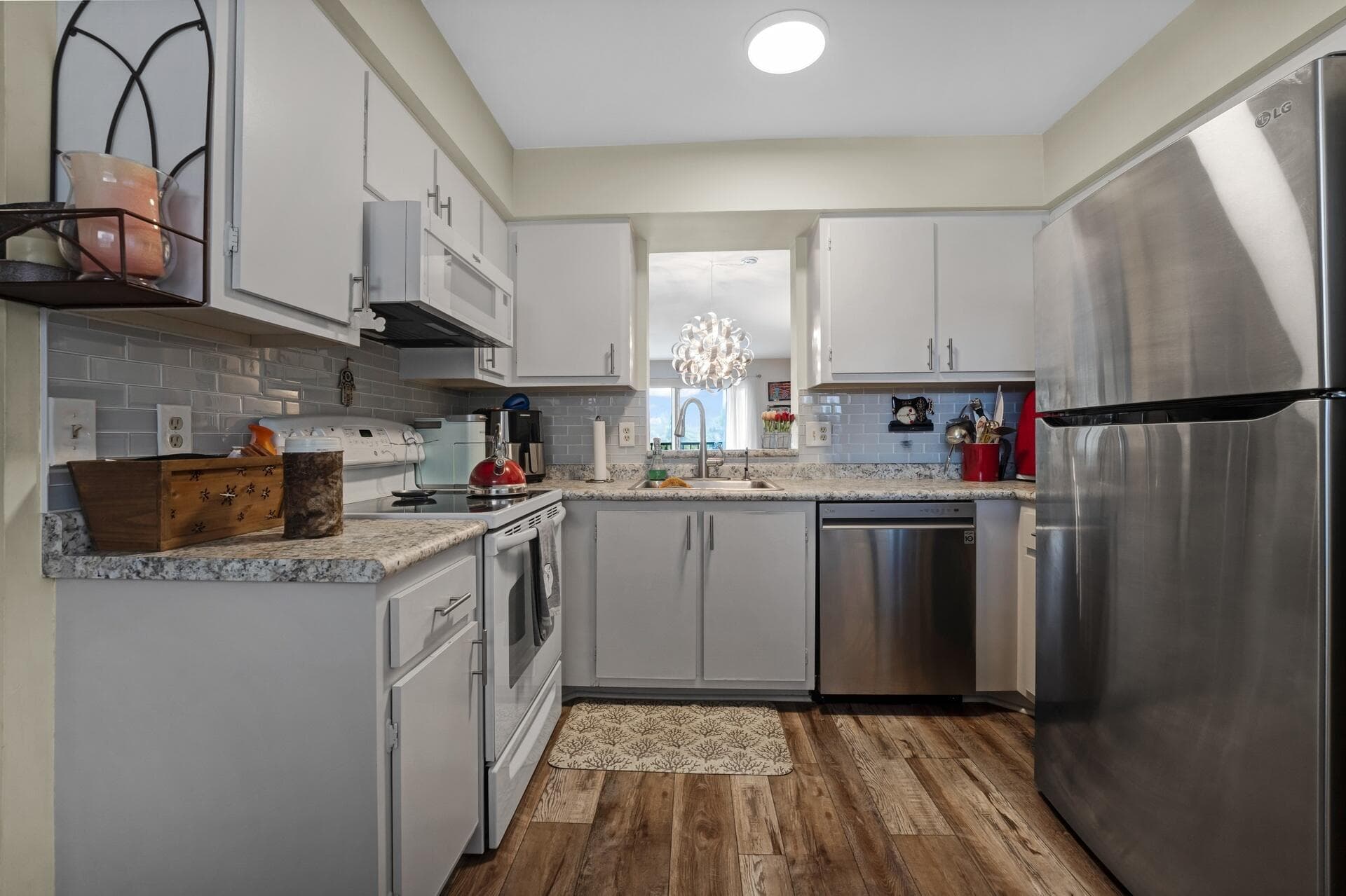 6936 Huntington Lane 204, Delray Beach, FL 33446 — photo 1 of 71