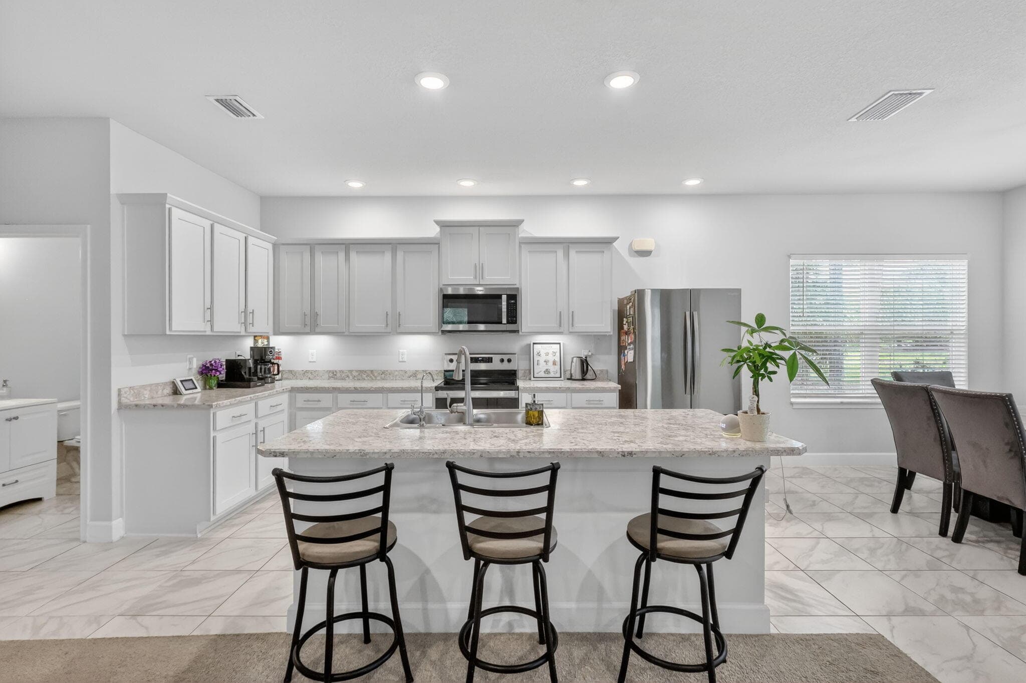 674 NE Turtleback Trail, Port St. Lucie, FL 34983 — photo 13 of 40
