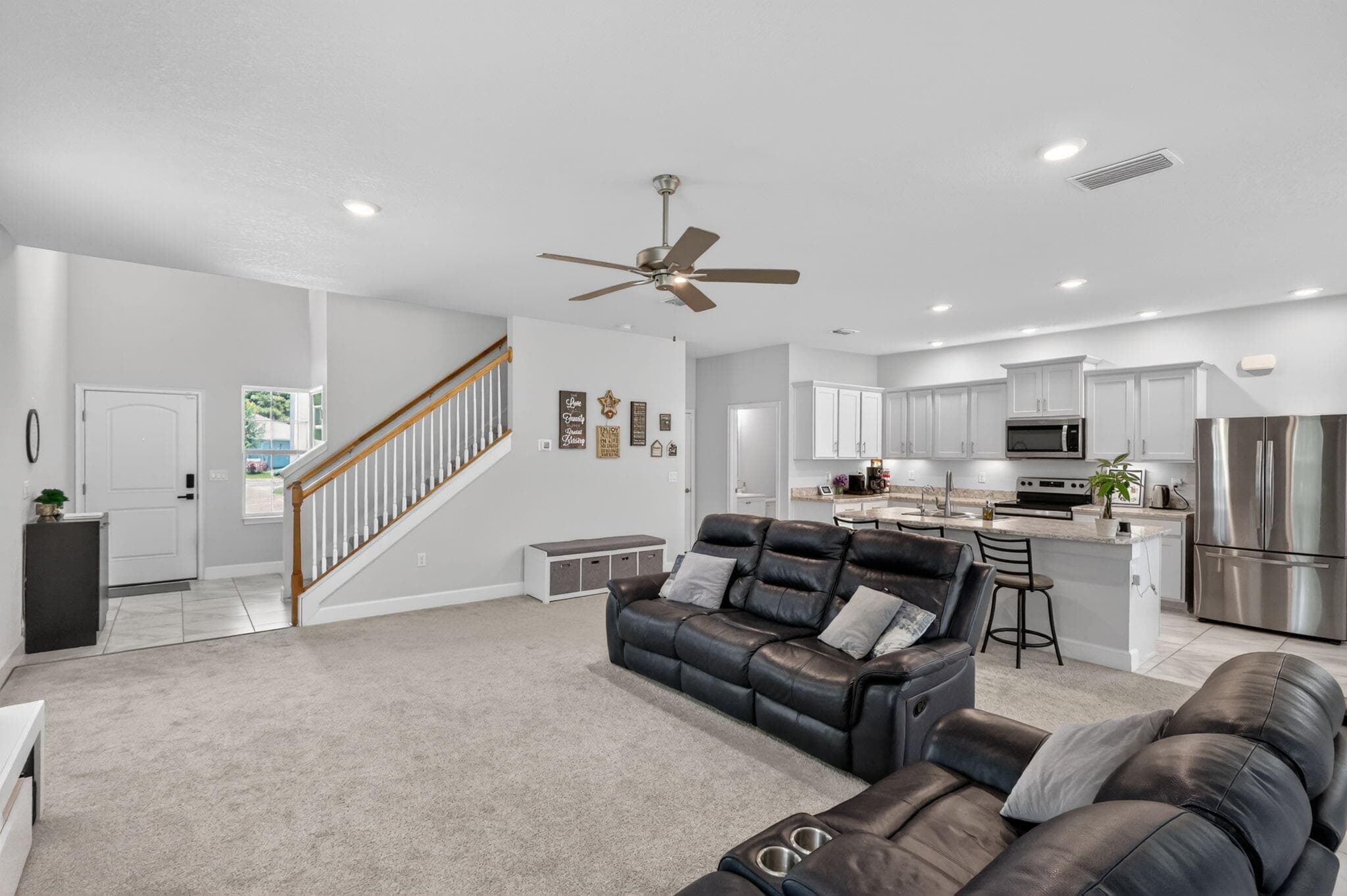 674 NE Turtleback Trail, Port St. Lucie, FL 34983 — photo 6 of 40