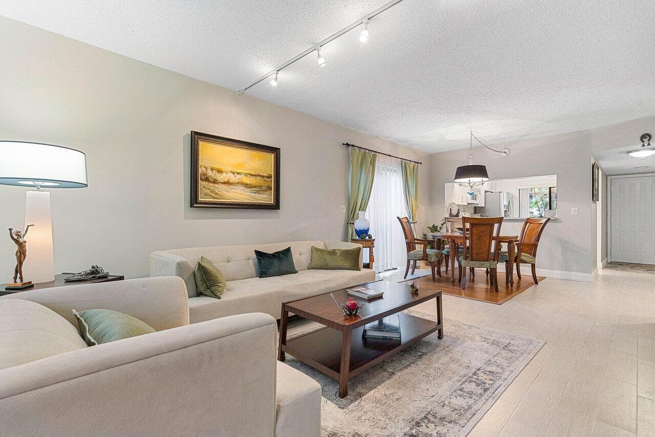 5200 E Club Circle 106, Boca Raton, FL 33487 — photo 14 of 31