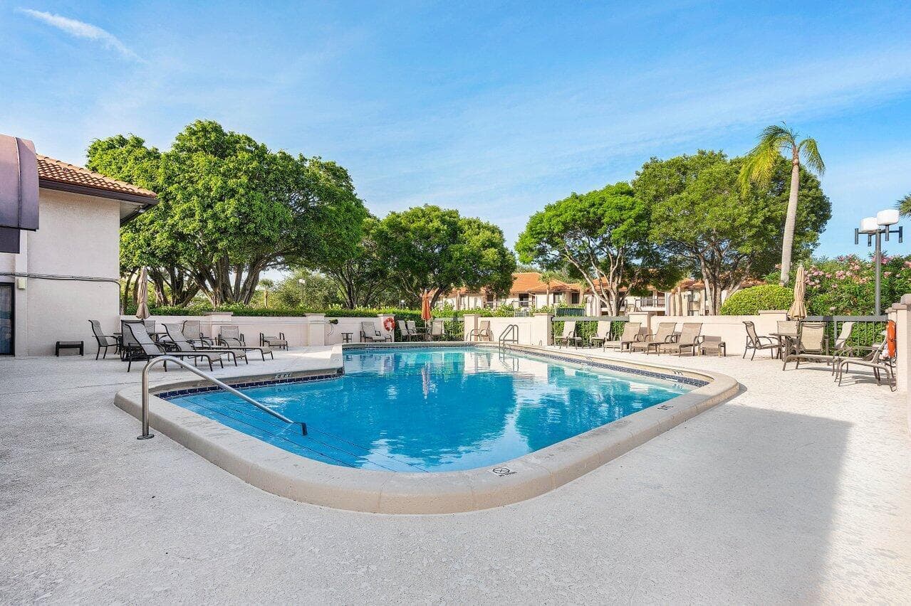 5200 E Club Circle 106, Boca Raton, FL 33487 — photo 22 of 31