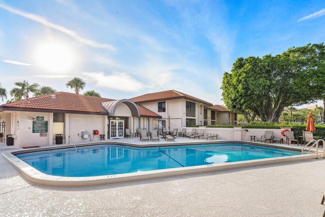 5200 E Club Circle 106, Boca Raton, FL 33487 — photo 25 of 31