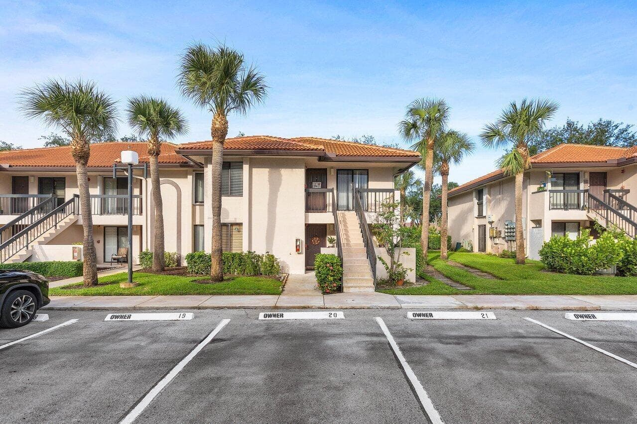 5200 E Club Circle 106, Boca Raton, FL 33487 — photo 27 of 31