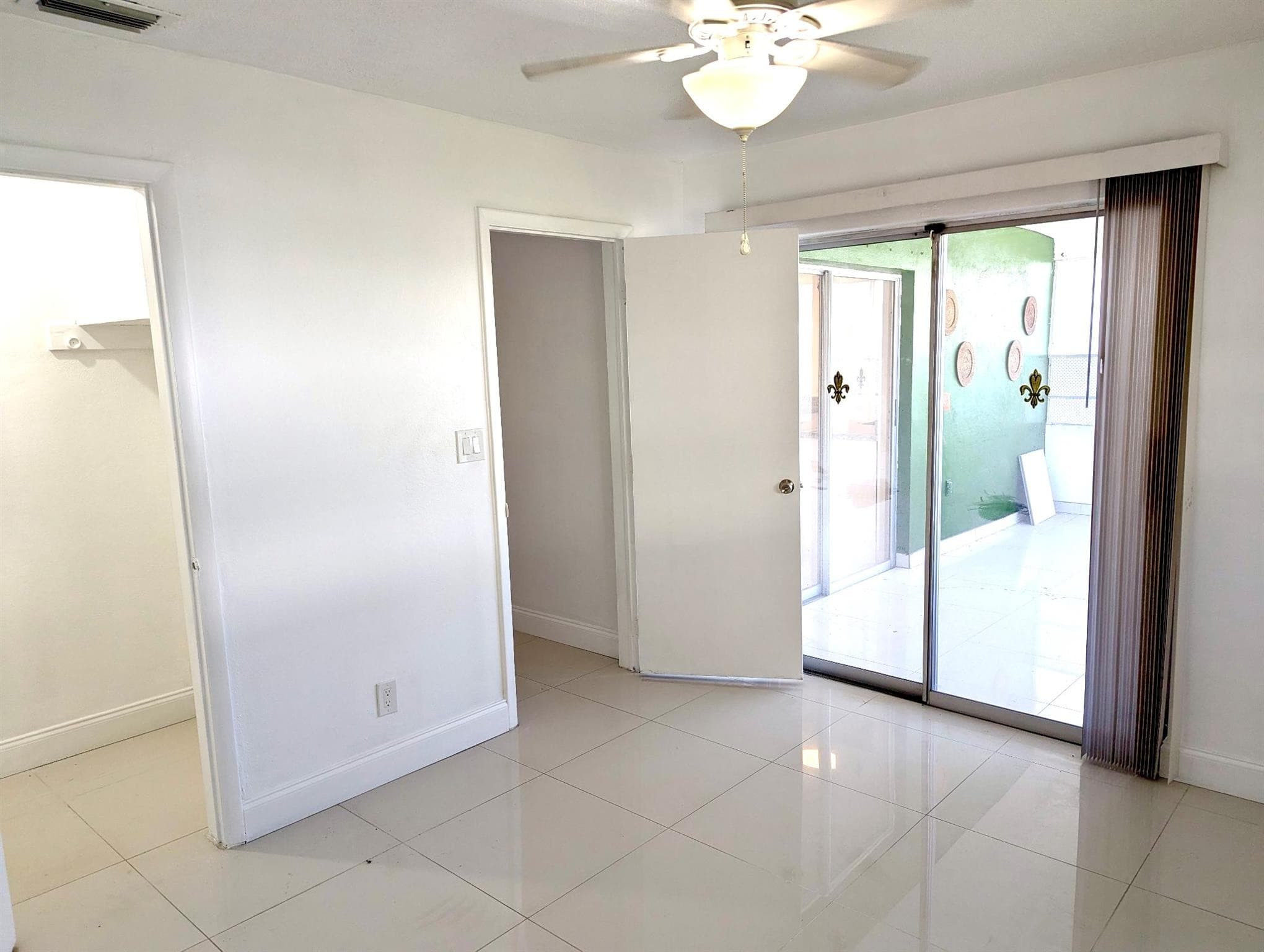 111 NW 31st Court, Pompano Beach, FL 33064 — photo 12 of 24