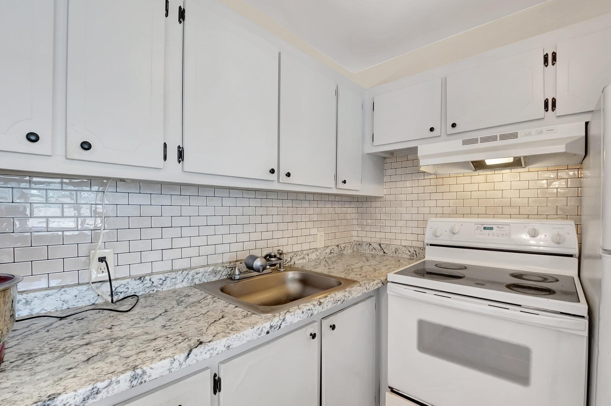 176 Dorset E, Boca Raton, FL 33434 — photo 10 of 39