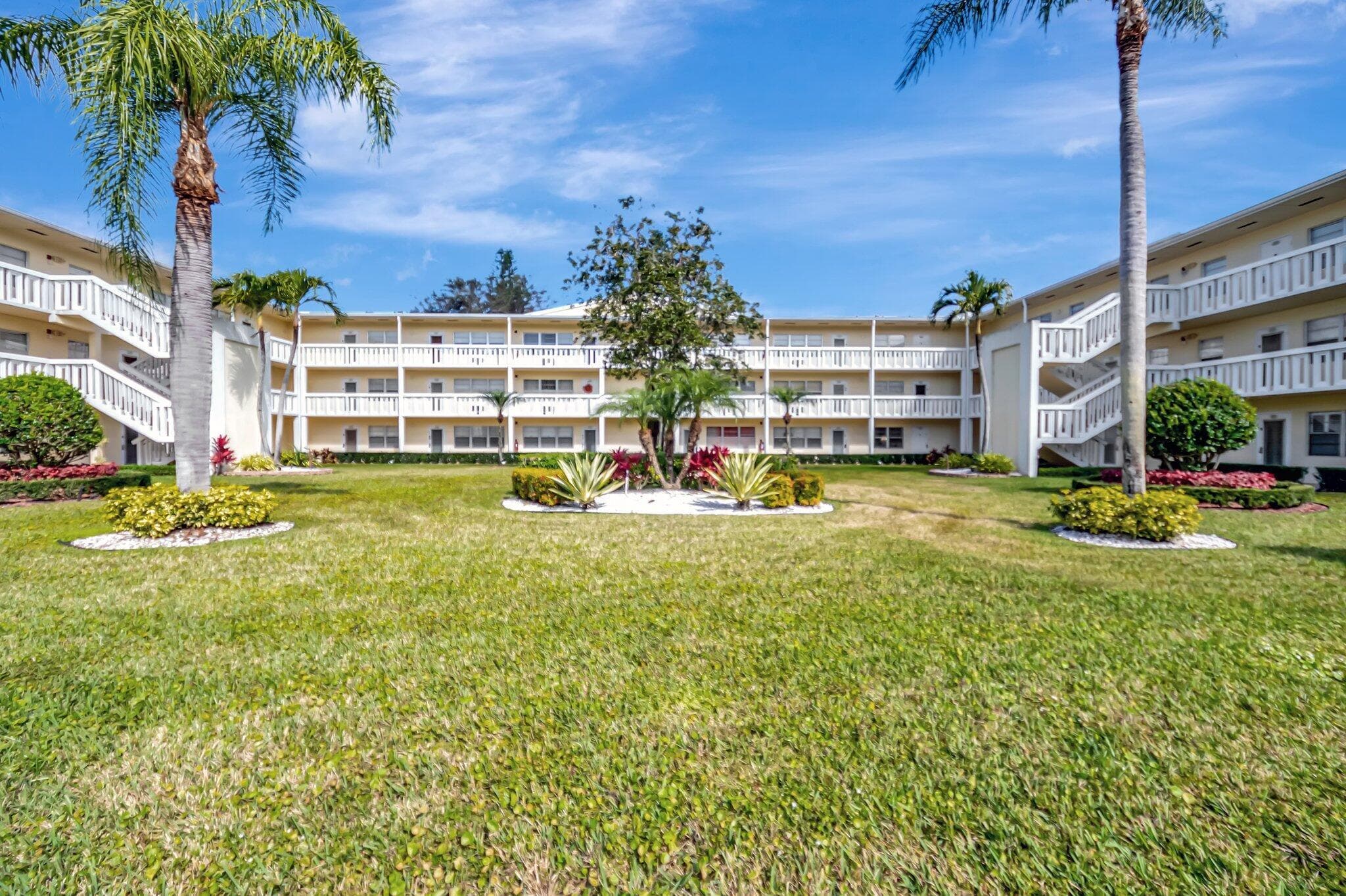 176 Dorset E, Boca Raton, FL 33434 — photo 15 of 39