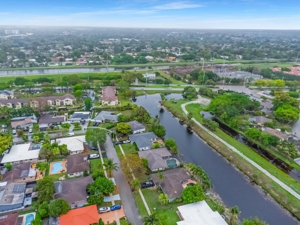 8270 NW 66th Terrace, Tamarac, FL 33321 — photo 35 of 41