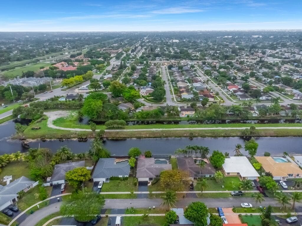 8270 NW 66th Terrace, Tamarac, FL 33321 — photo 36 of 41