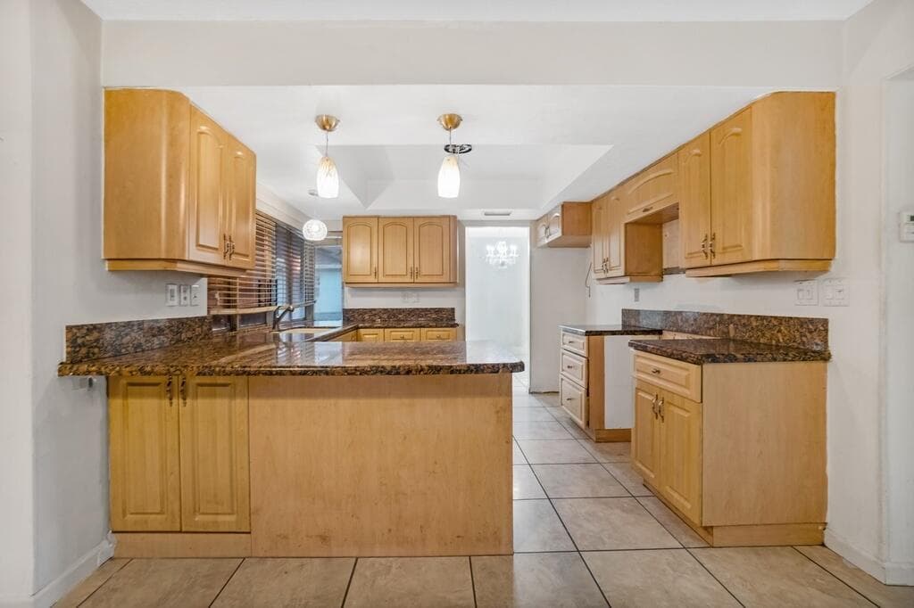8270 NW 66th Terrace, Tamarac, FL 33321 — photo 15 of 41
