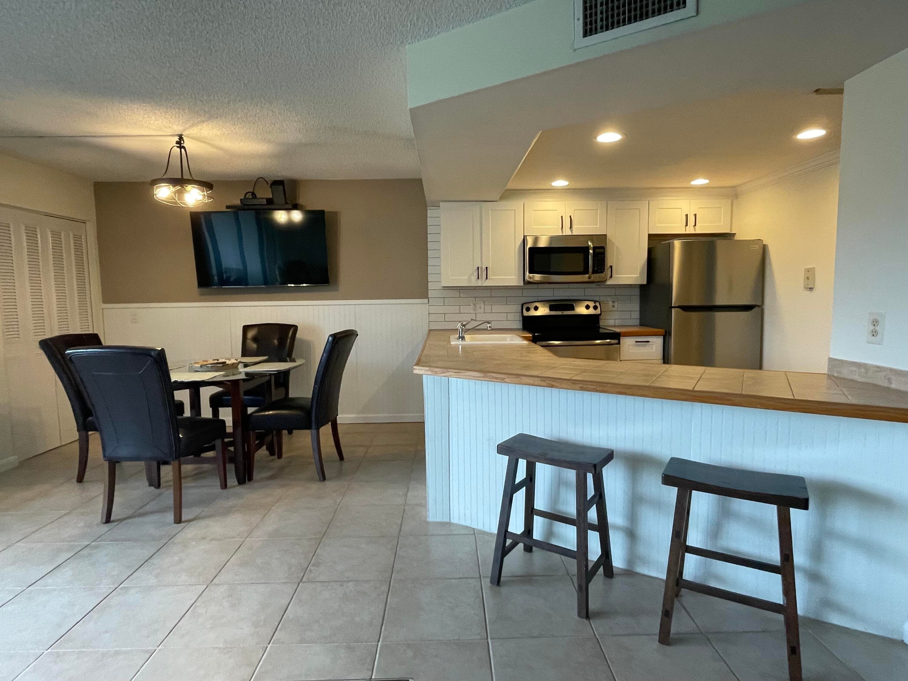 1605 S Us Highway 1 201v2, Jupiter, FL 33477 — photo 6 of 9