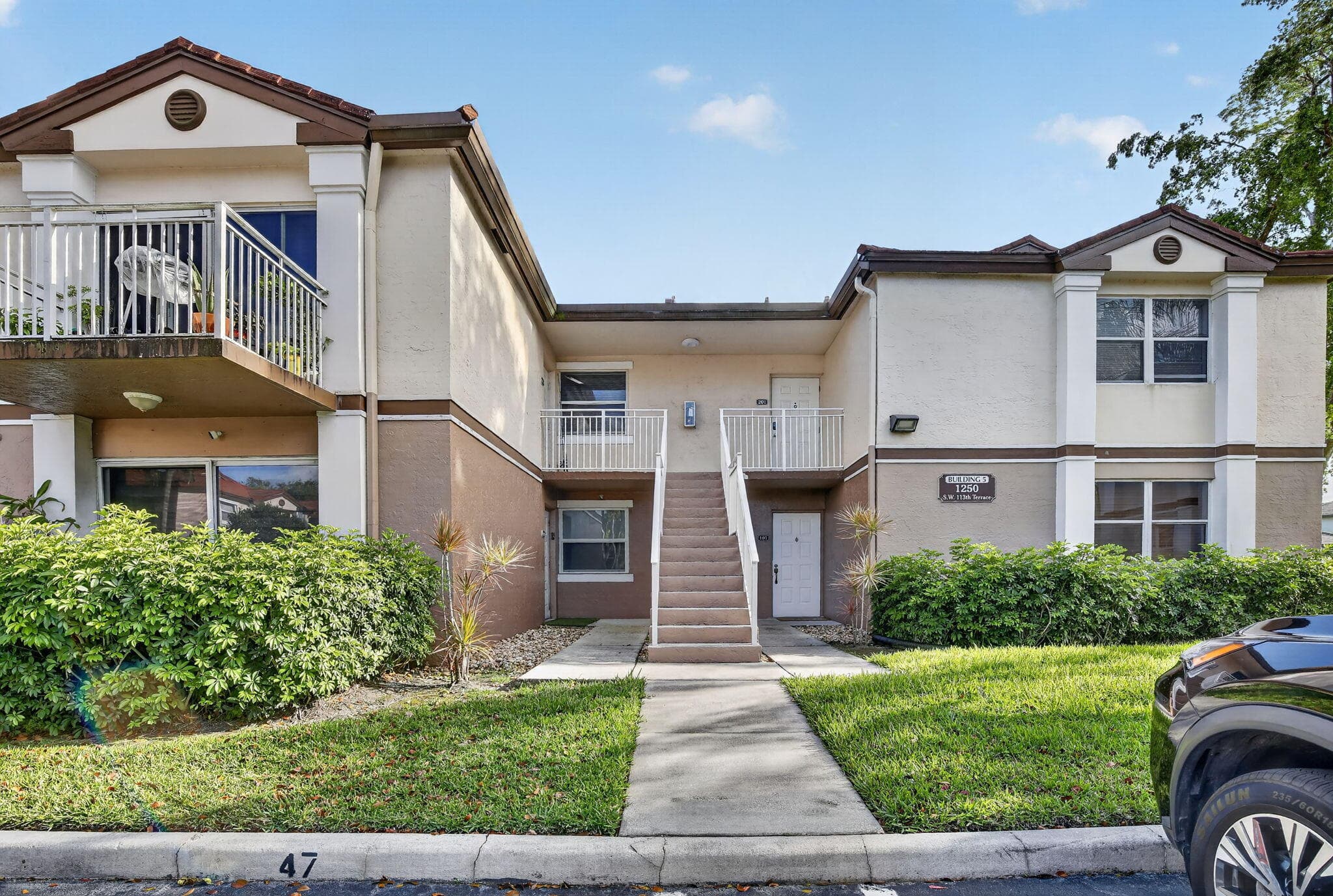 1250 SW 113th Terrace 201, Pembroke Pines, FL 33025 — photo 1 of 25