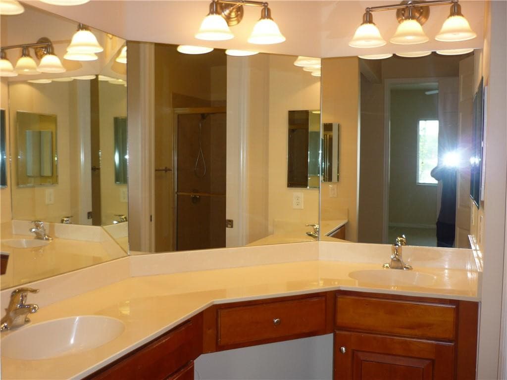 3500 Oaks Clubhouse Drive, Pompano Beach, FL 33069 — photo 11 of 20