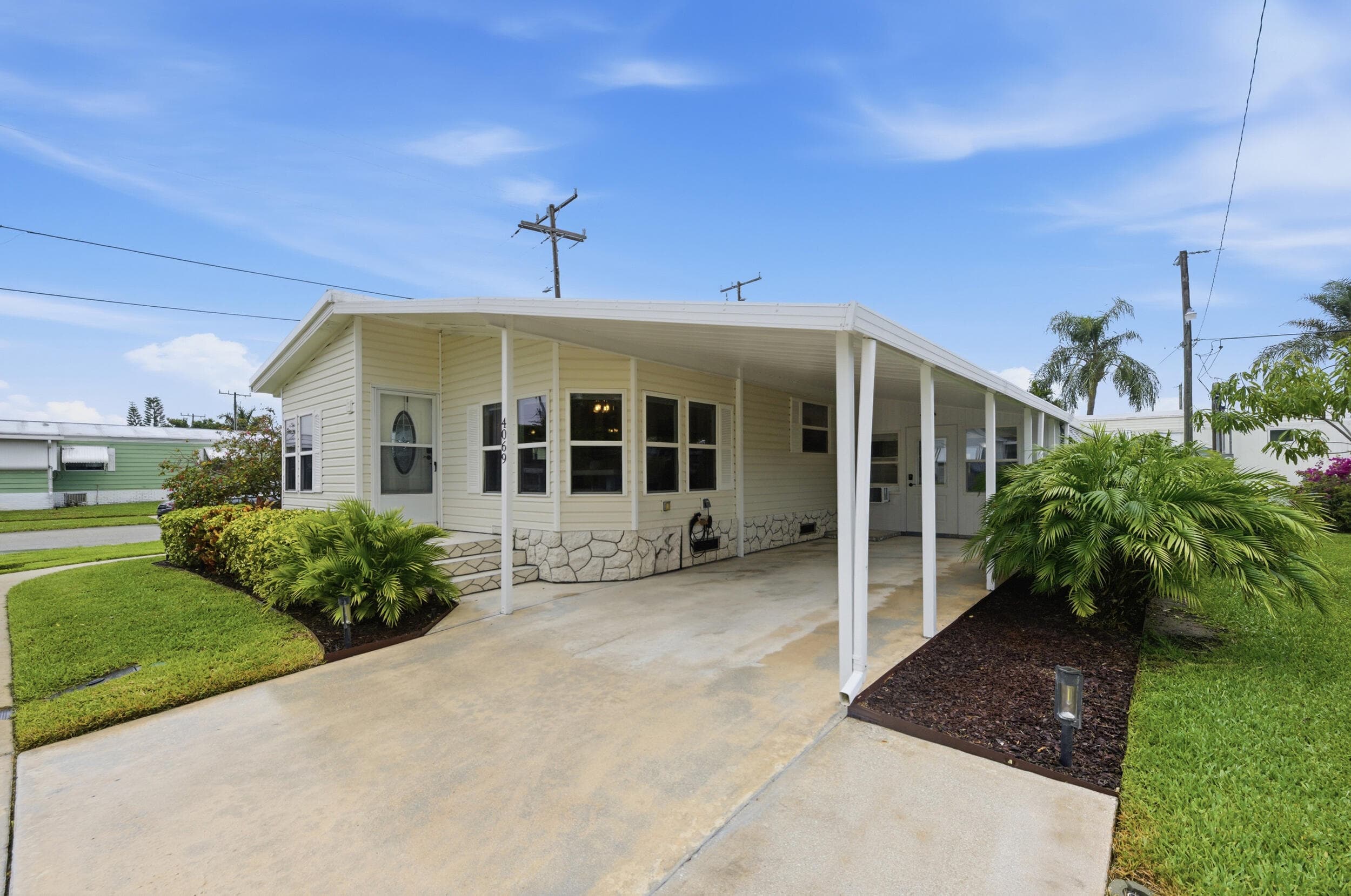 4069 Mission Bell Drive, Boynton Beach, FL 33436 — photo 3 of 32