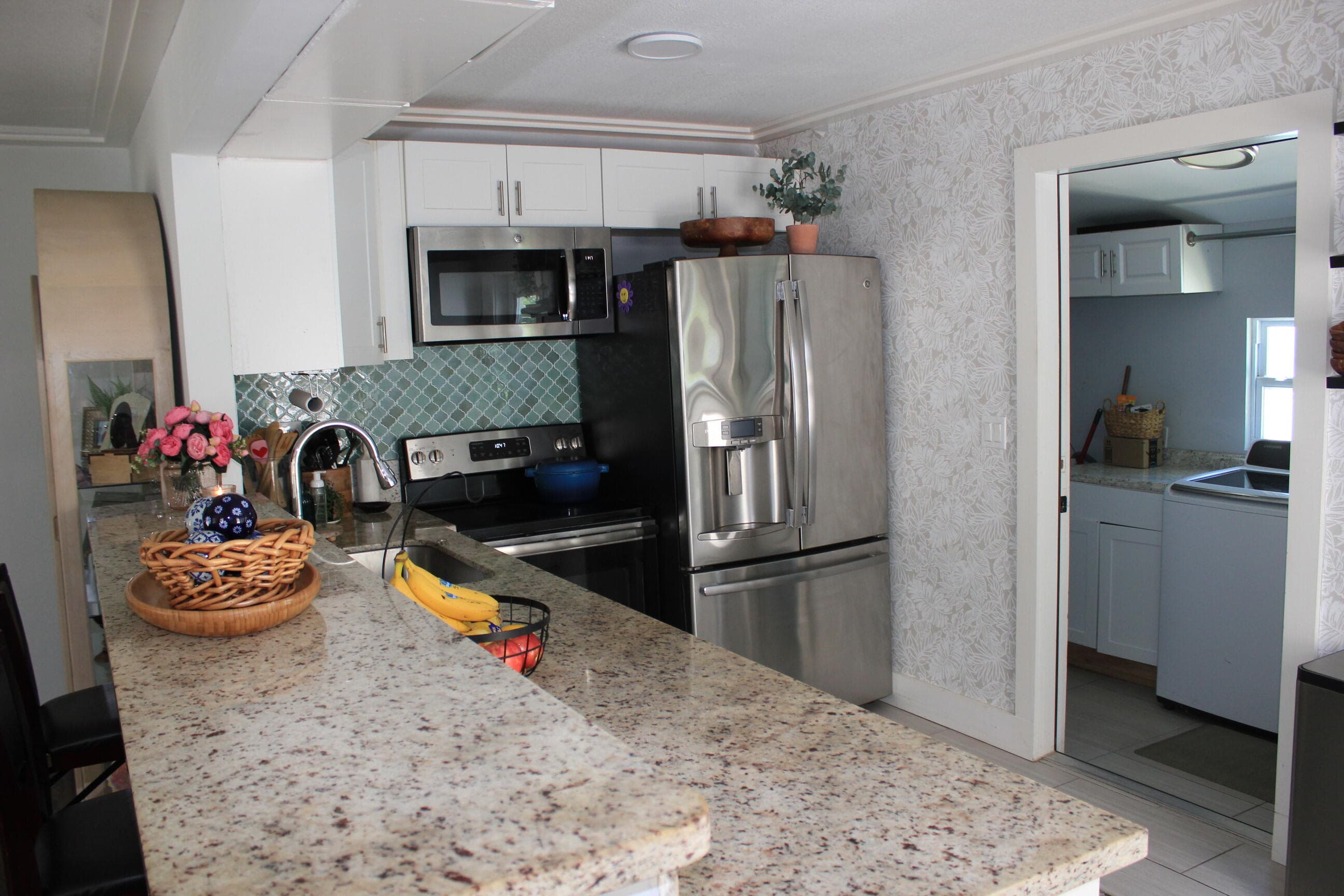 237 Wenonah Place, West Palm Beach, FL 33405 — photo 10 of 25
