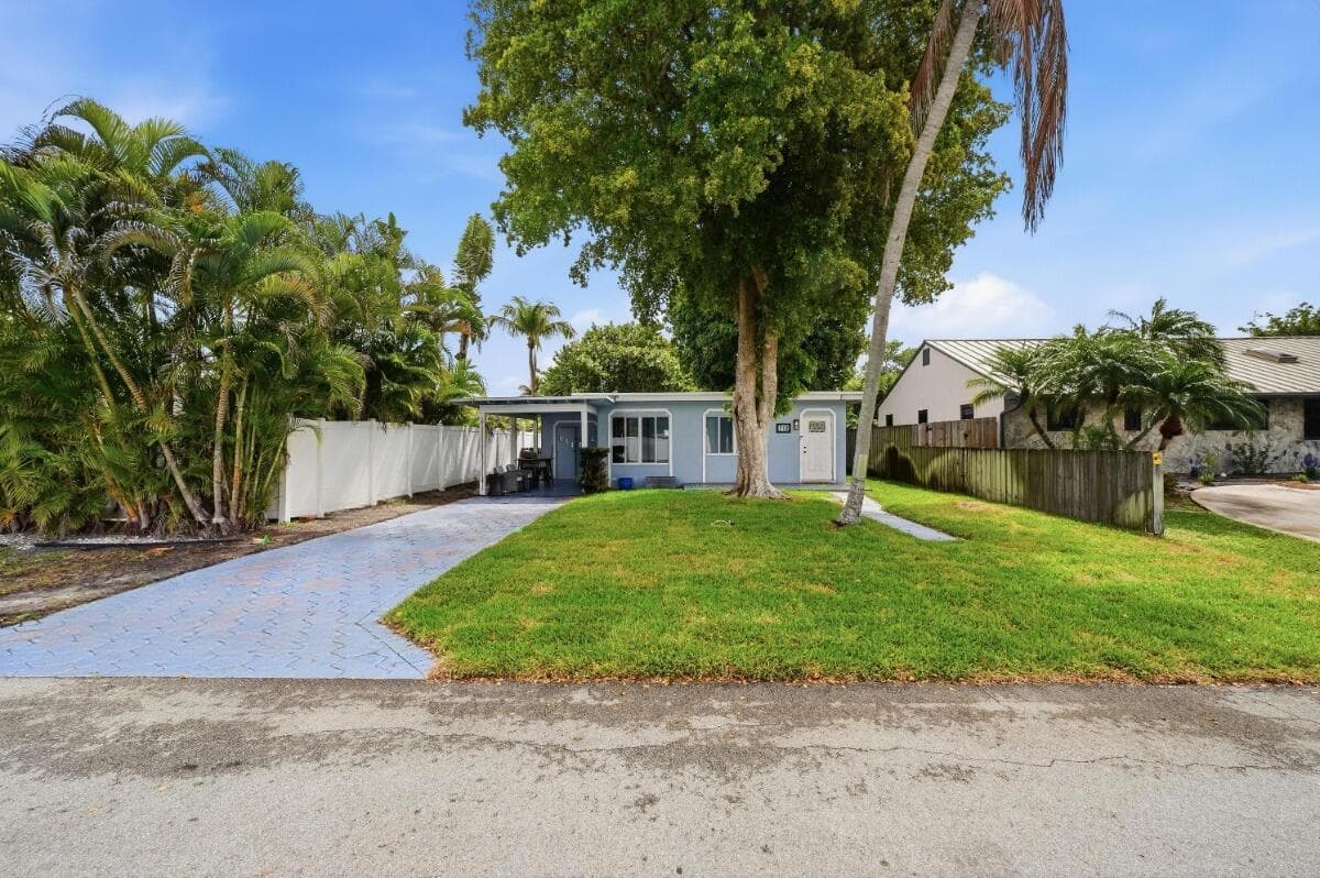 712 NE 10th Avenue, Pompano Beach, FL 33060 — photo 22 of 23